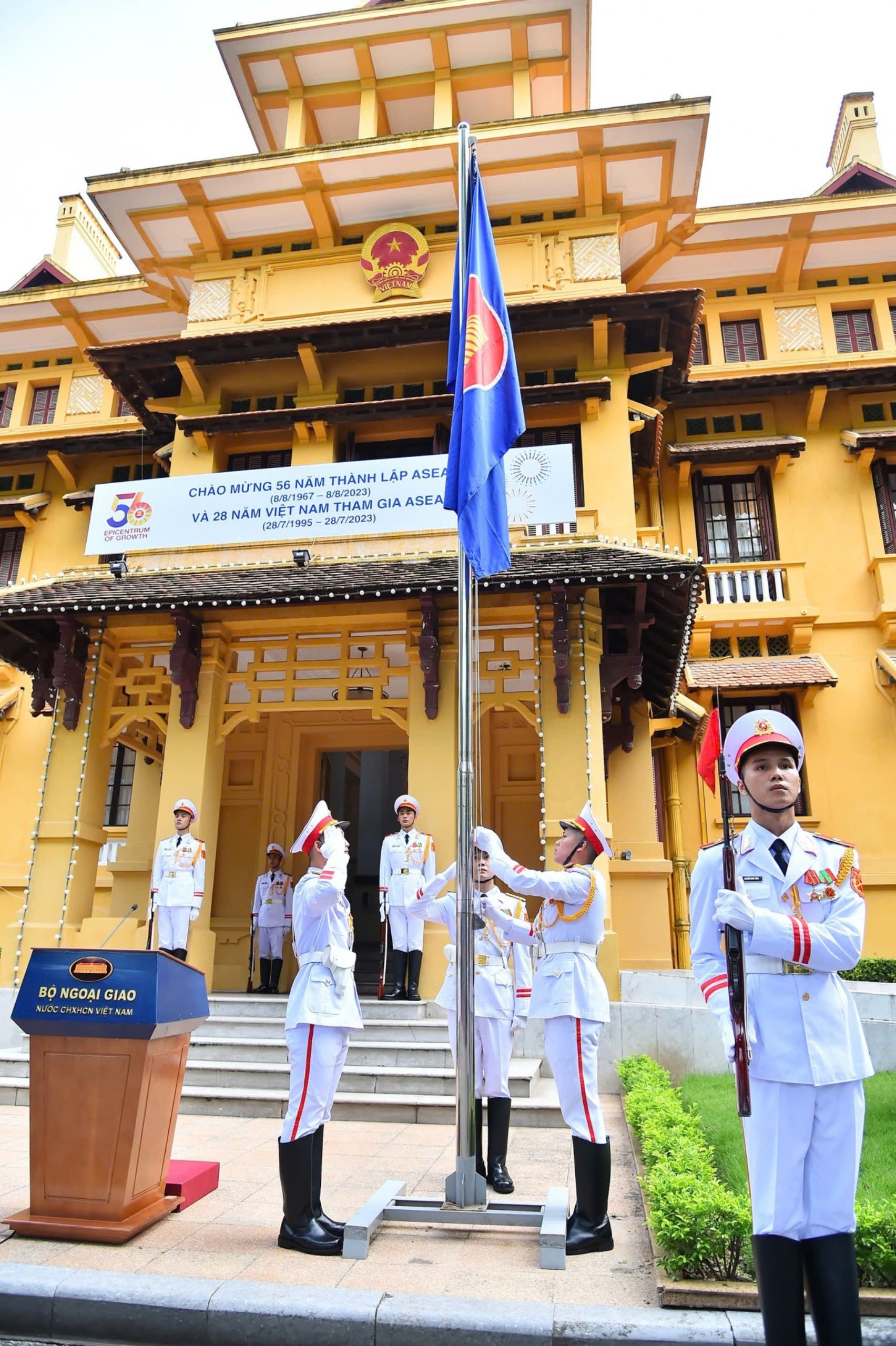 Việt Nam cùng ASEAN đổi mới để bay cao sáng tạo để vươn xa hội nhập