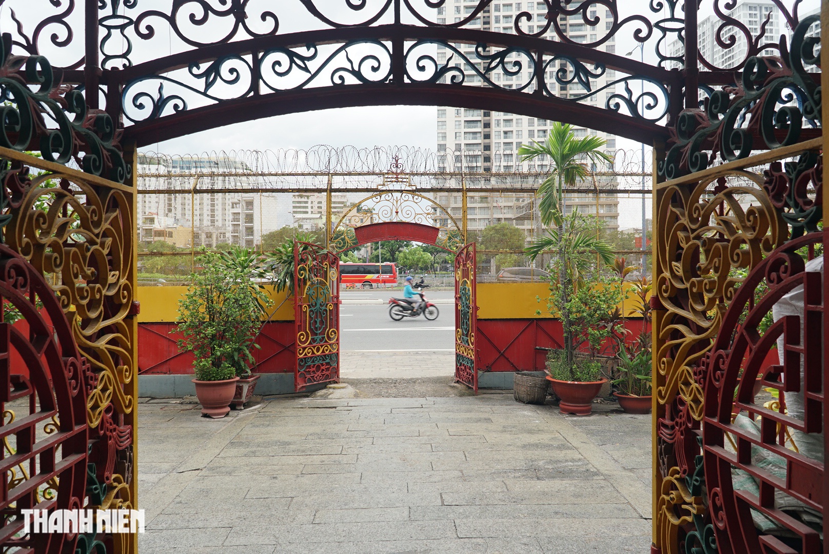 Chùa Bà Thiên Hậu: Di sản văn hóa 138 năm giữa TP.HCM - Ảnh 15. Chùa Bà Thiên Hậu: Di sản văn hóa 138 năm giữa TP.HCM - Ảnh 15.