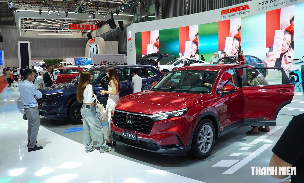 Chưa bao giờ người Việt mua &ocirc; t&ocirc; gi&aacute; rẻ như hiện tại - Ảnh 1.