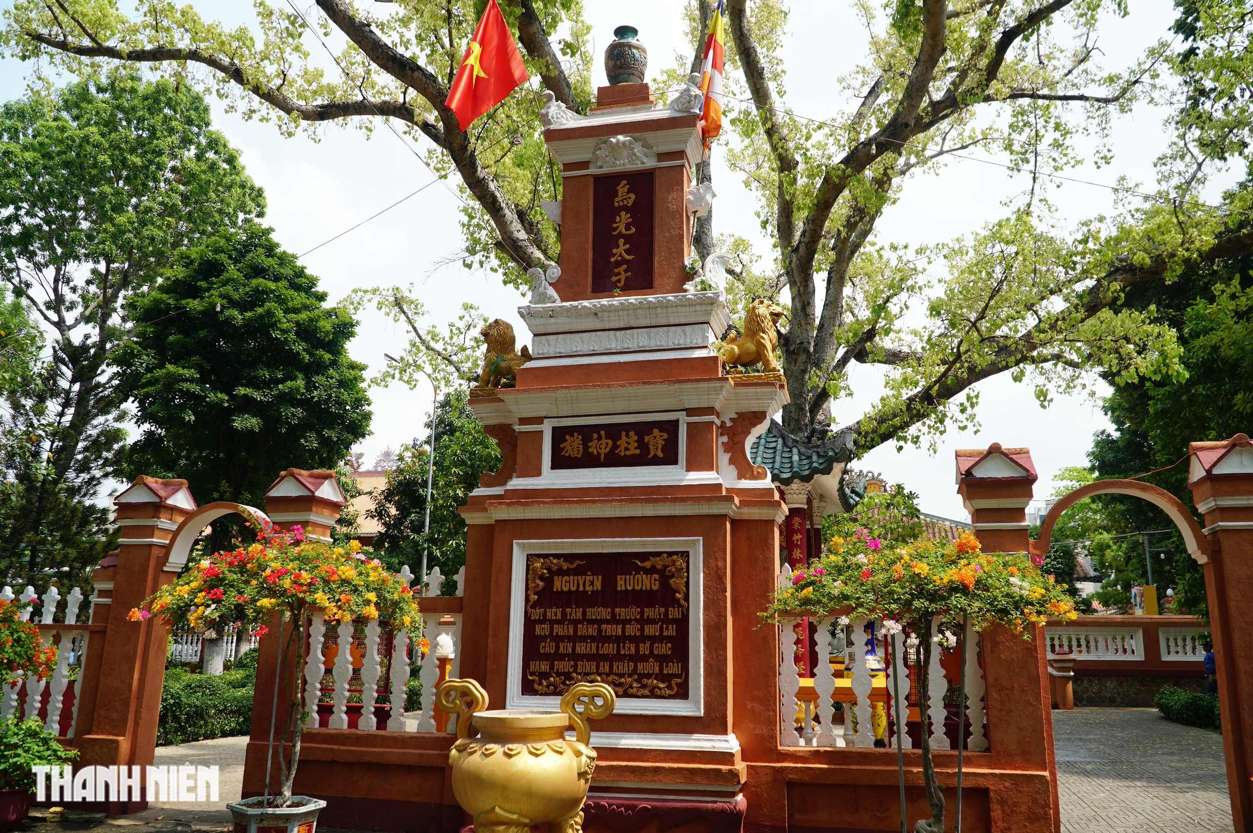 Đại lễ Vesak 2025: Đến ngôi chùa gần 300 tuổi, có 113 tượng cổ ở TP.HCM - Ảnh 3.