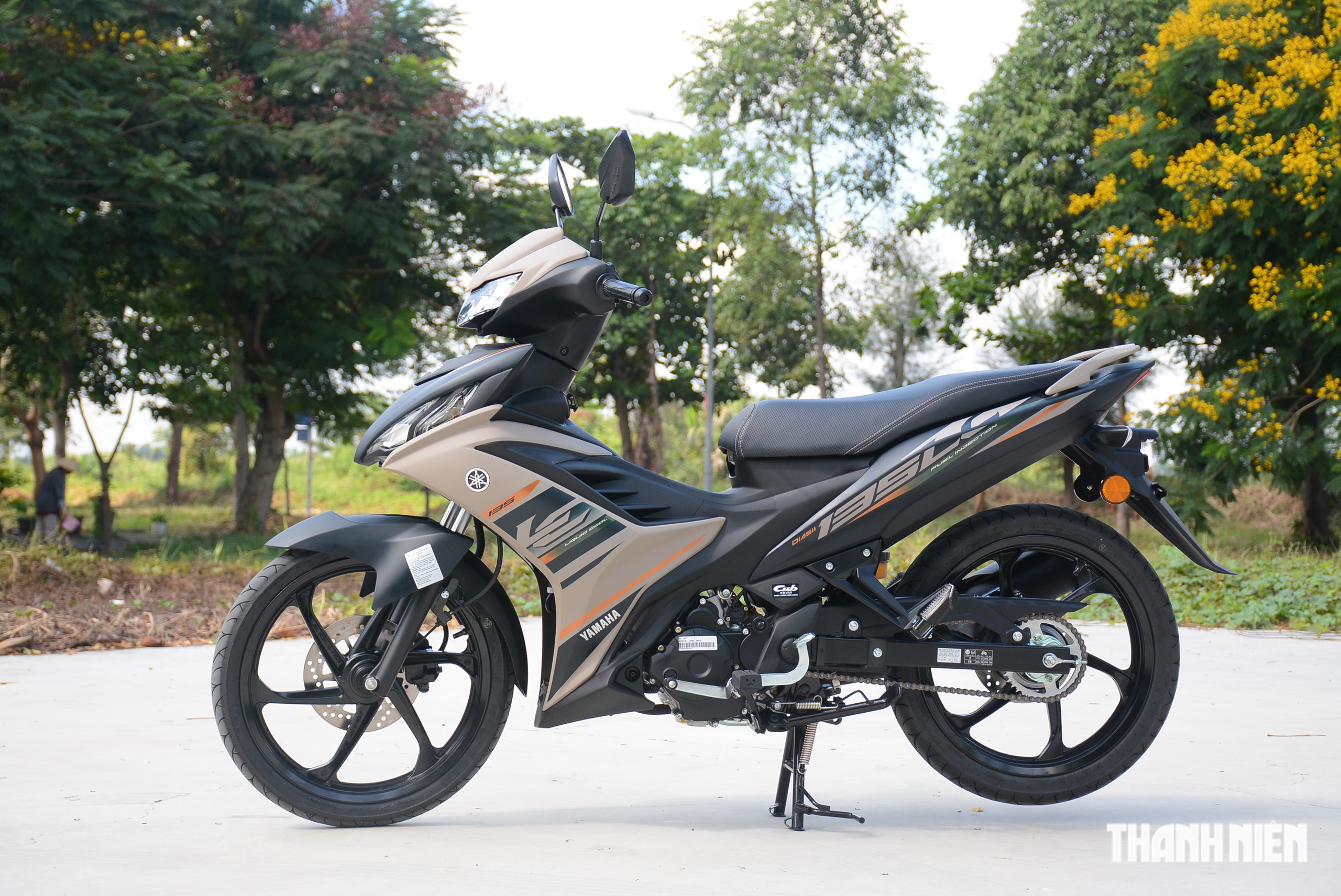 Yamaha 135LC 'Made in Malaysia' về Việt Nam đội giá gấp 3 lần vẫn hút khách mua Yamaha 135LC 'Made in Malaysia' về Việt Nam đội giá gấp 3 lần vẫn hút khách mua - Ảnh 4.
