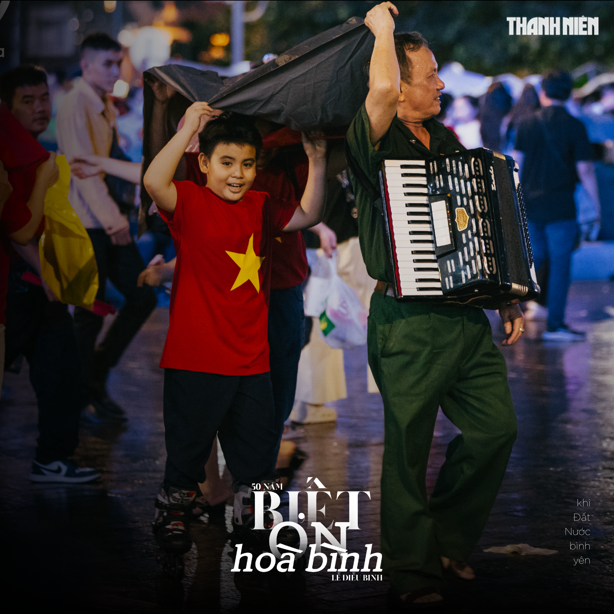 Diễu binh 30.4: '50 năm biết ơn hòa bình' qua ống kính độc giả Báo Thanh Niên - Ảnh 11. Diễu binh 30.4: '50 năm biết ơn hòa bình' qua ống kính độc giả Báo Thanh Niên - Ảnh 11.
