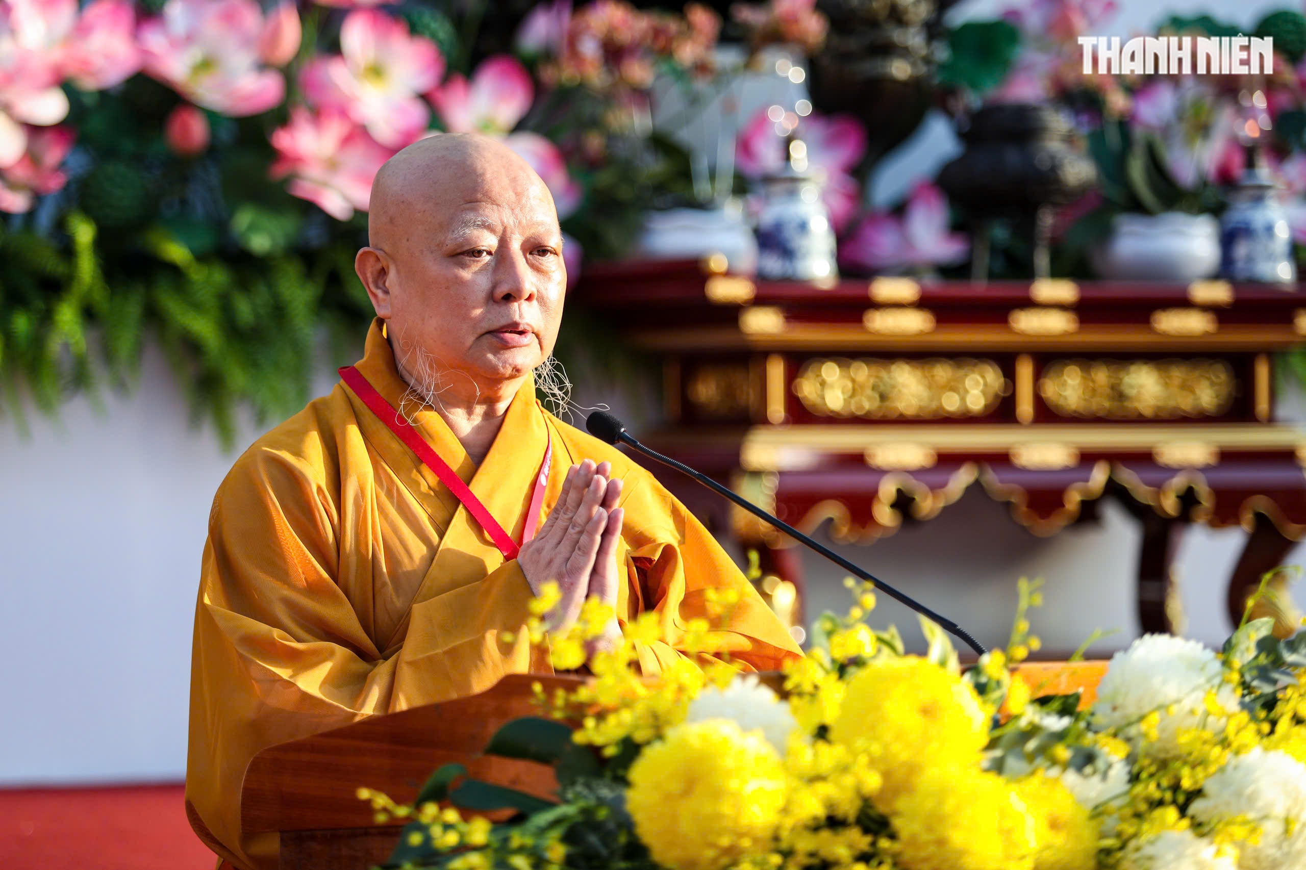 Đại lễ Phật đản tại Việt Nam Quốc Tự: Buông bỏ sân hận, chữa lành tâm thức - Ảnh 10.