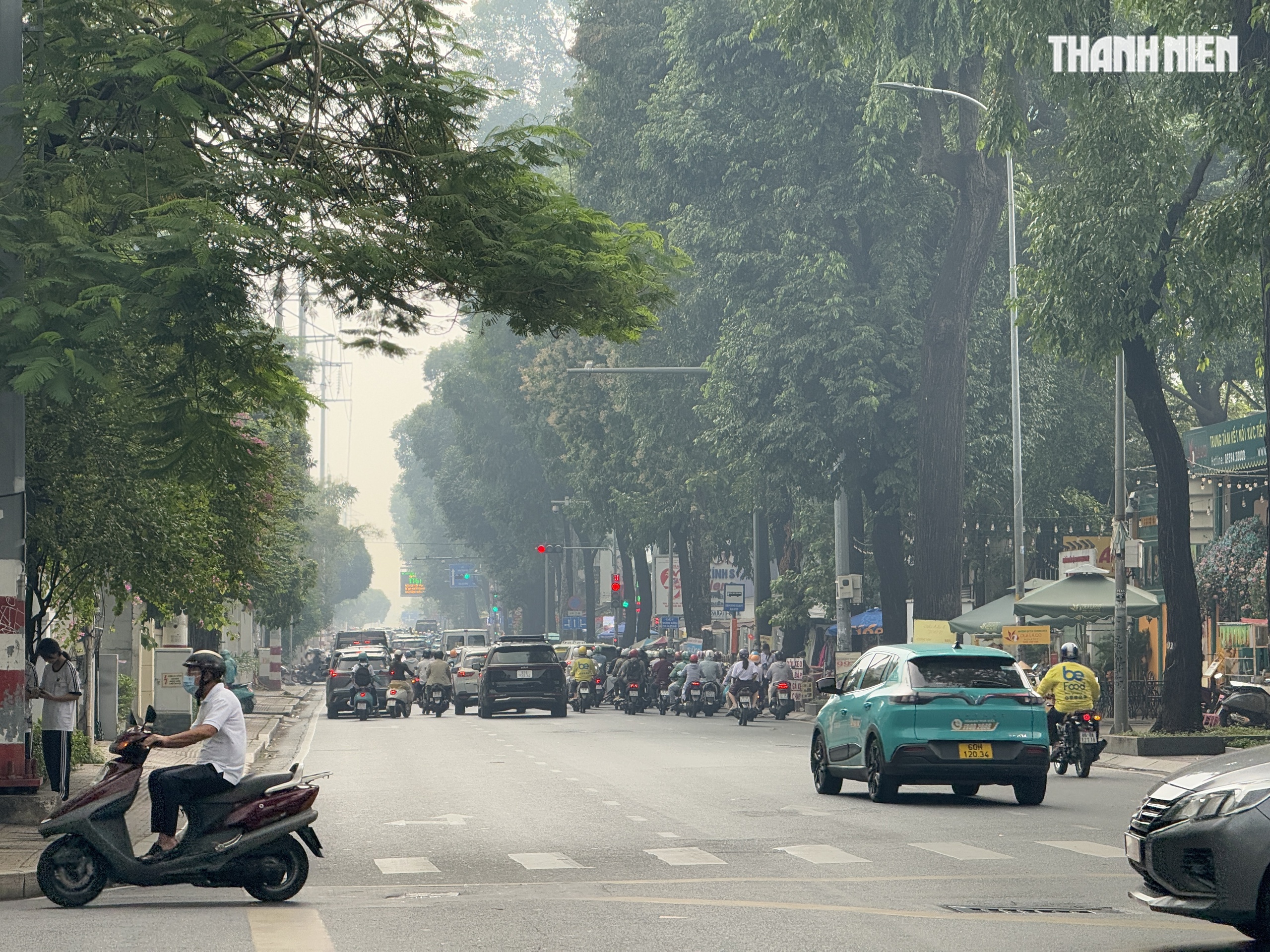 TP.HCM có sương mù mờ ảo sáng nay, vì sao?- Ảnh 6. TP.HCM có sương mù mờ ảo sáng nay, vì sao?- Ảnh 6.