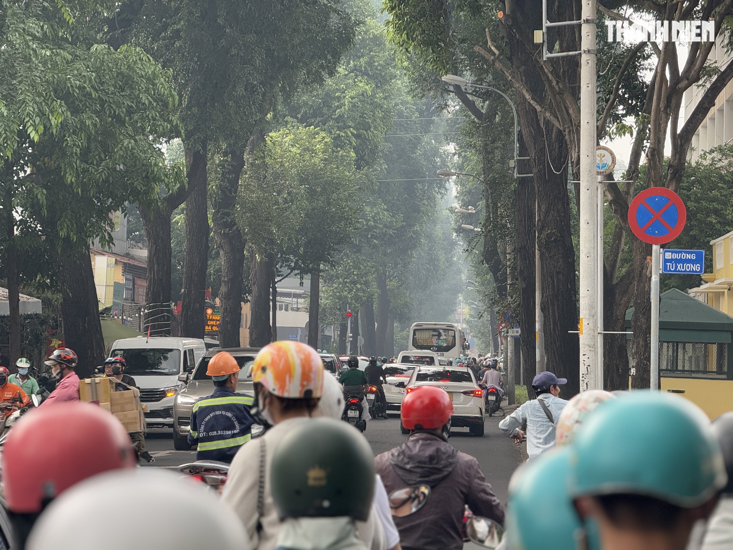 TP.HCM có sương mù mờ ảo sáng nay, vì sao?- Ảnh 5. TP.HCM có sương mù mờ ảo sáng nay, vì sao?- Ảnh 5.