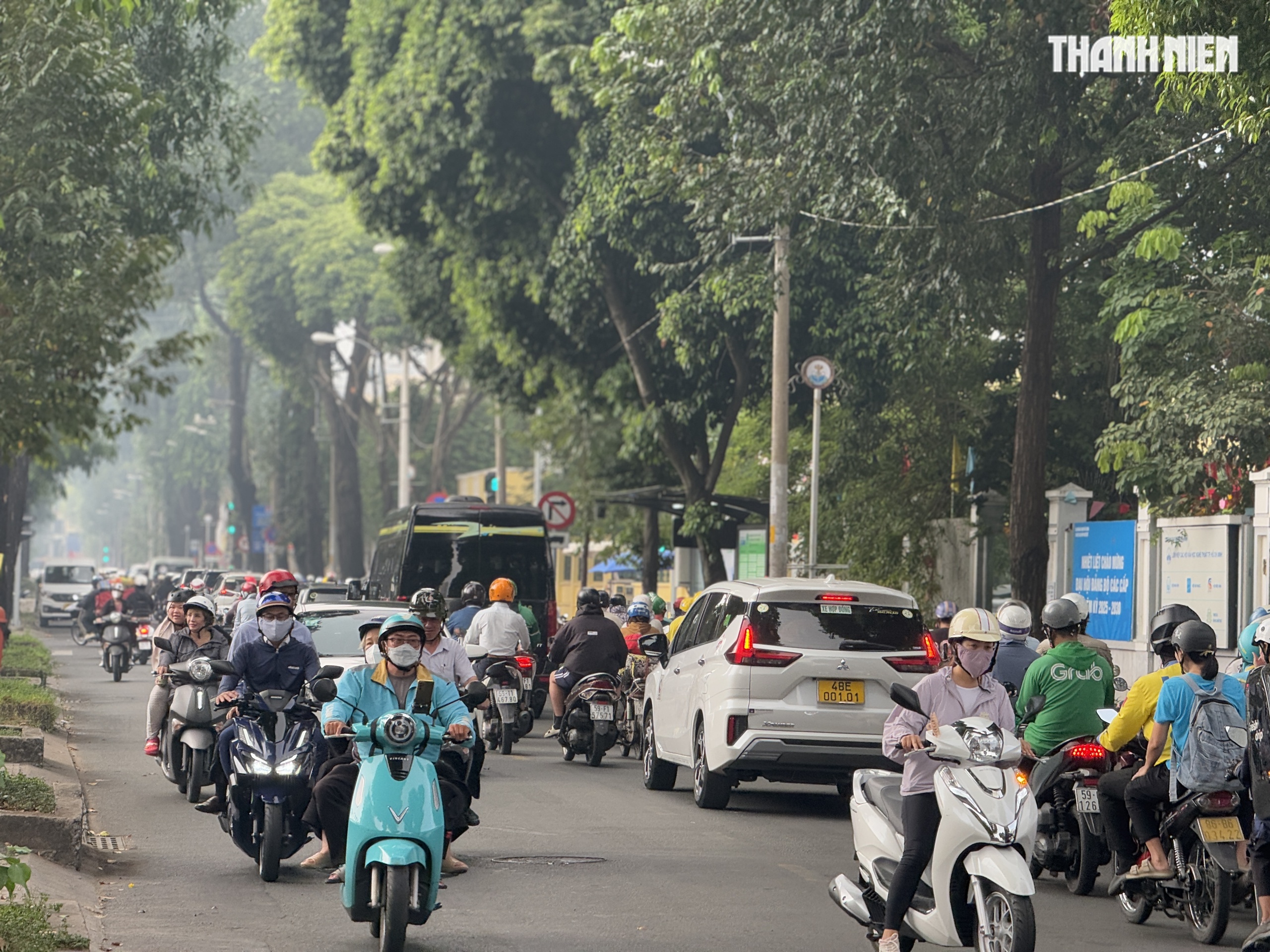 TP.HCM có sương mù mờ ảo sáng nay, vì sao?- Ảnh 7. TP.HCM có sương mù mờ ảo sáng nay, vì sao?- Ảnh 7.