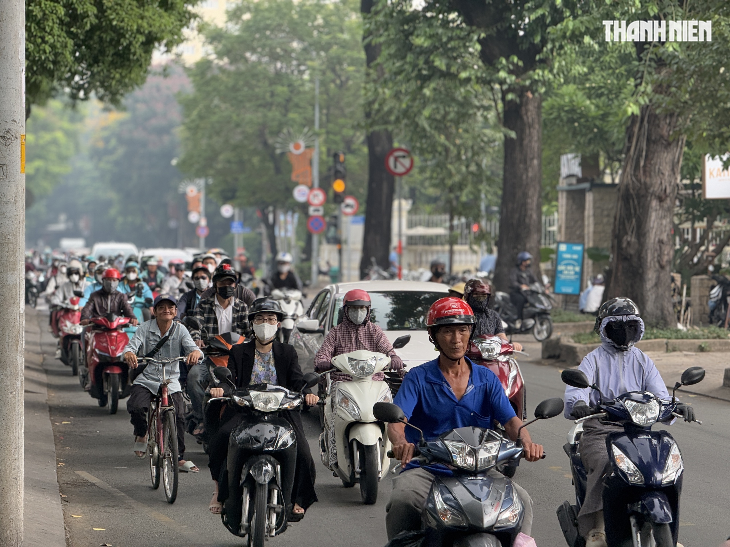 TP.HCM có sương mù mờ ảo sáng nay, vì sao?- Ảnh 2. TP.HCM có sương mù mờ ảo sáng nay, vì sao?- Ảnh 2.