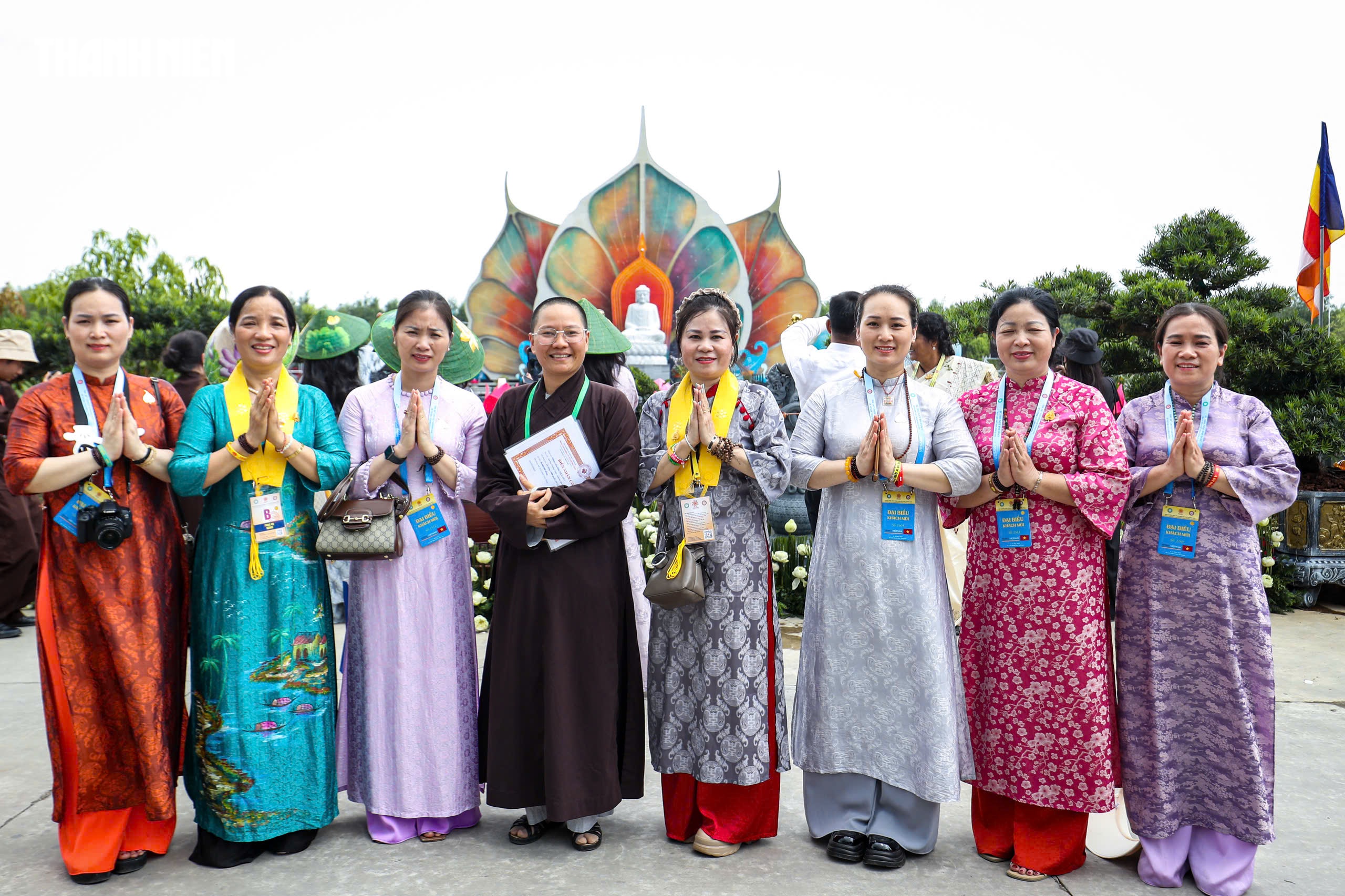 Toàn cảnh lễ khai mạc Vesak 2025: Đoàn kết và bao dung, hướng đến hạnh phúc an lạc cộng đồng - Ảnh 13.