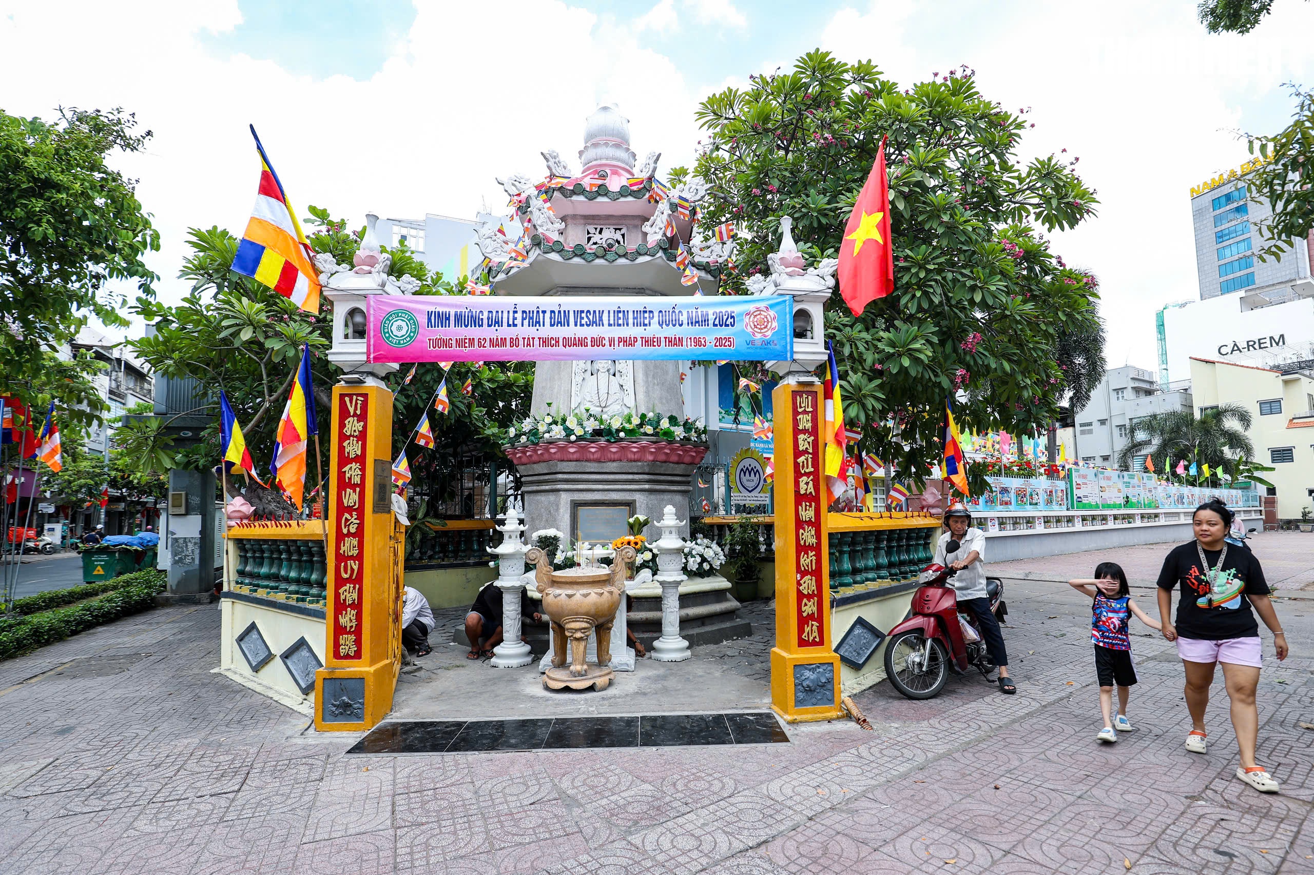 Nơi Bồ tát Thích Quảng Đức tự thiêu và xá lợi trái tim hiện tại ra sao? - Ảnh 9. Nơi Bồ tát Thích Quảng Đức tự thiêu và xá lợi trái tim hiện tại ra sao? - Ảnh 9.