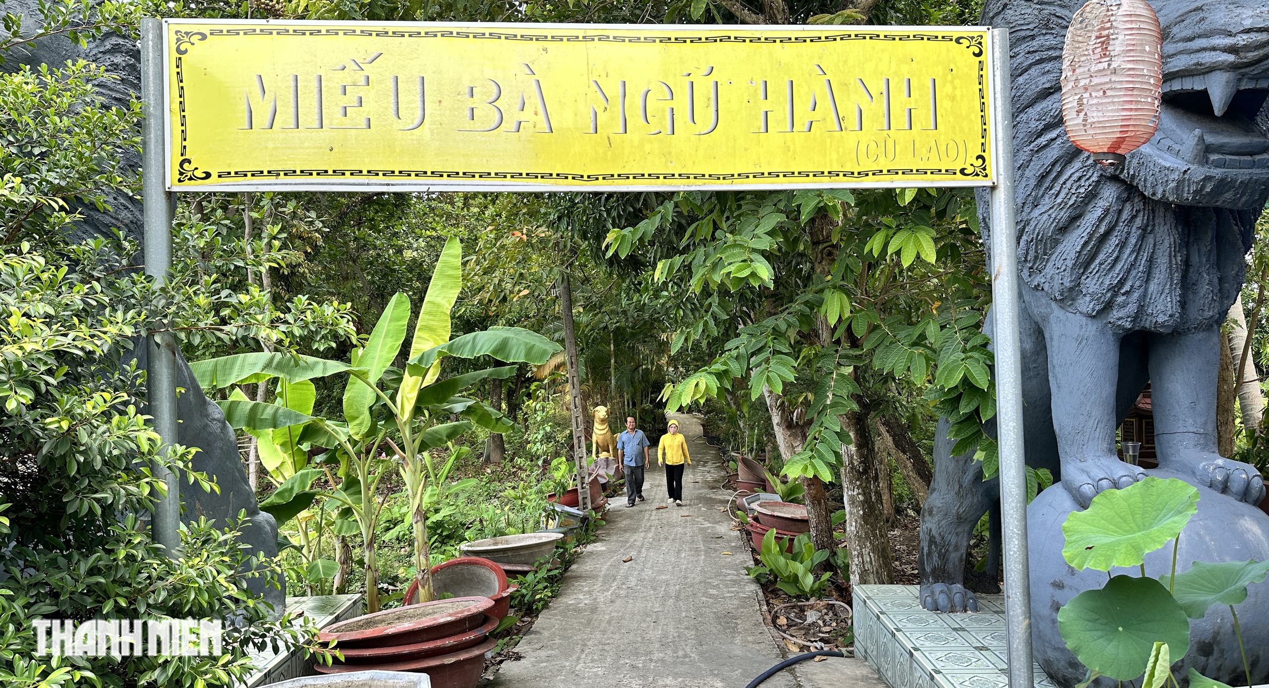 Ngôi chùa có hàng trăm tượng Phật, nằm giữa sông ở TP.HCM - Ảnh 12.