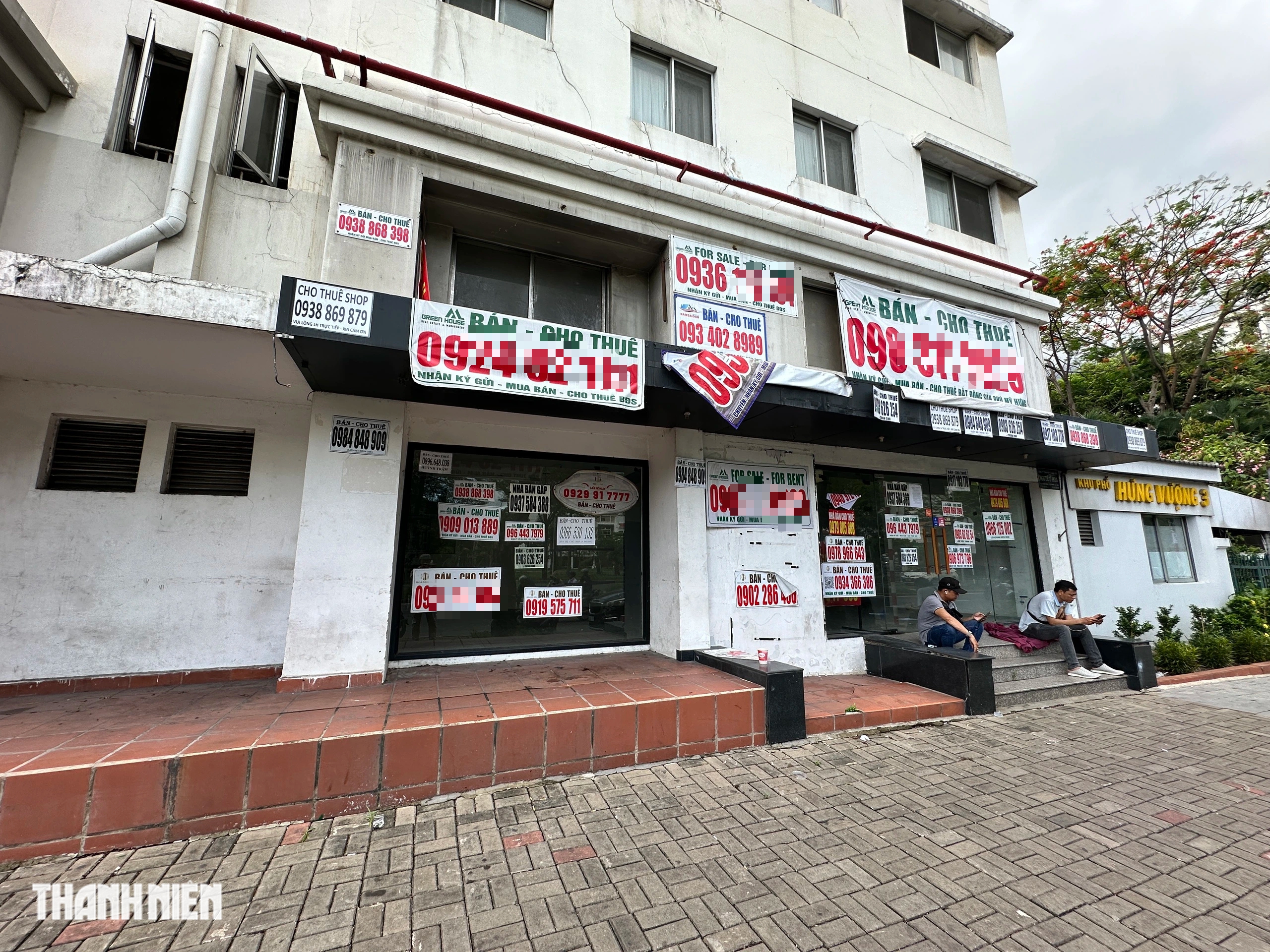 Chi chít mặt bằng trống ở phố ‘nhà giàu’ Phú Mỹ Hưng treo bảng cho thuê - Ảnh 8.