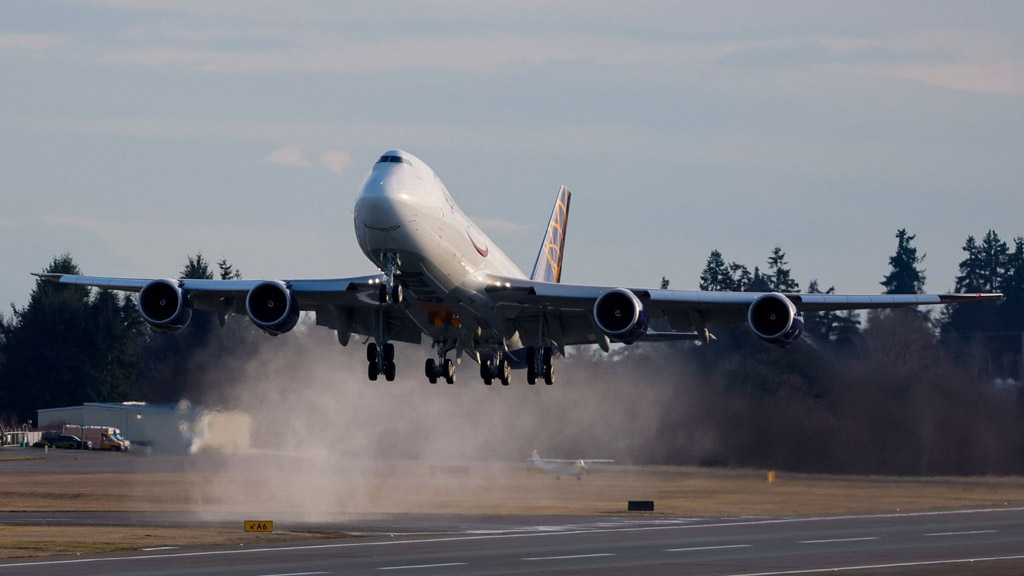 Boeing chào tạm biệt 'nữ hoàng bầu trời' 747 - Ảnh 1.