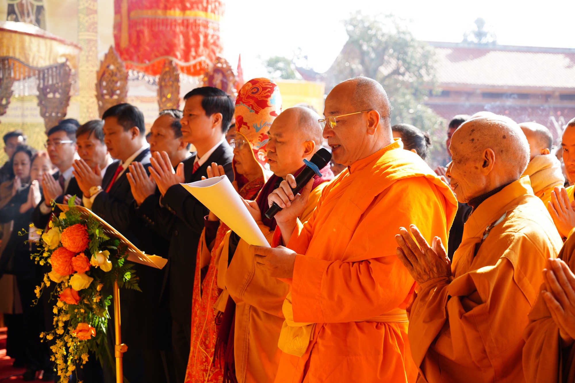 Trụ trì chùa Ba Vàng - Đại đức Thích Trúc Thái Minh cử hành nghi lễ cầu quốc thái dân an