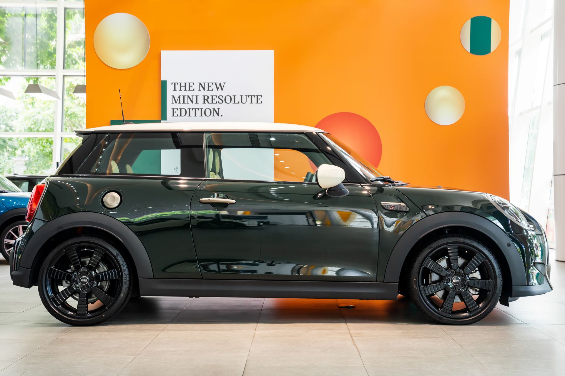 What's so special about MINI Cooper S Resolute Edition at nearly 2.3 billion VND?  - Photo 2.
