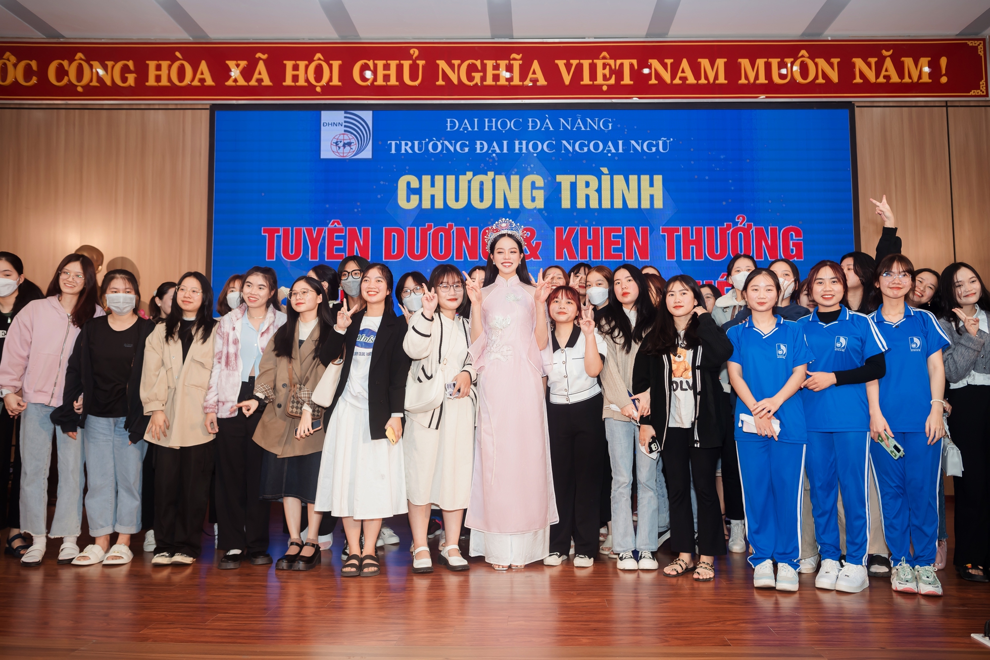 Nhan sắc người đẹp Đà Nẵng sau 2 tháng đăng quang Hoa hậu Việt Nam 2022 - Ảnh 5.