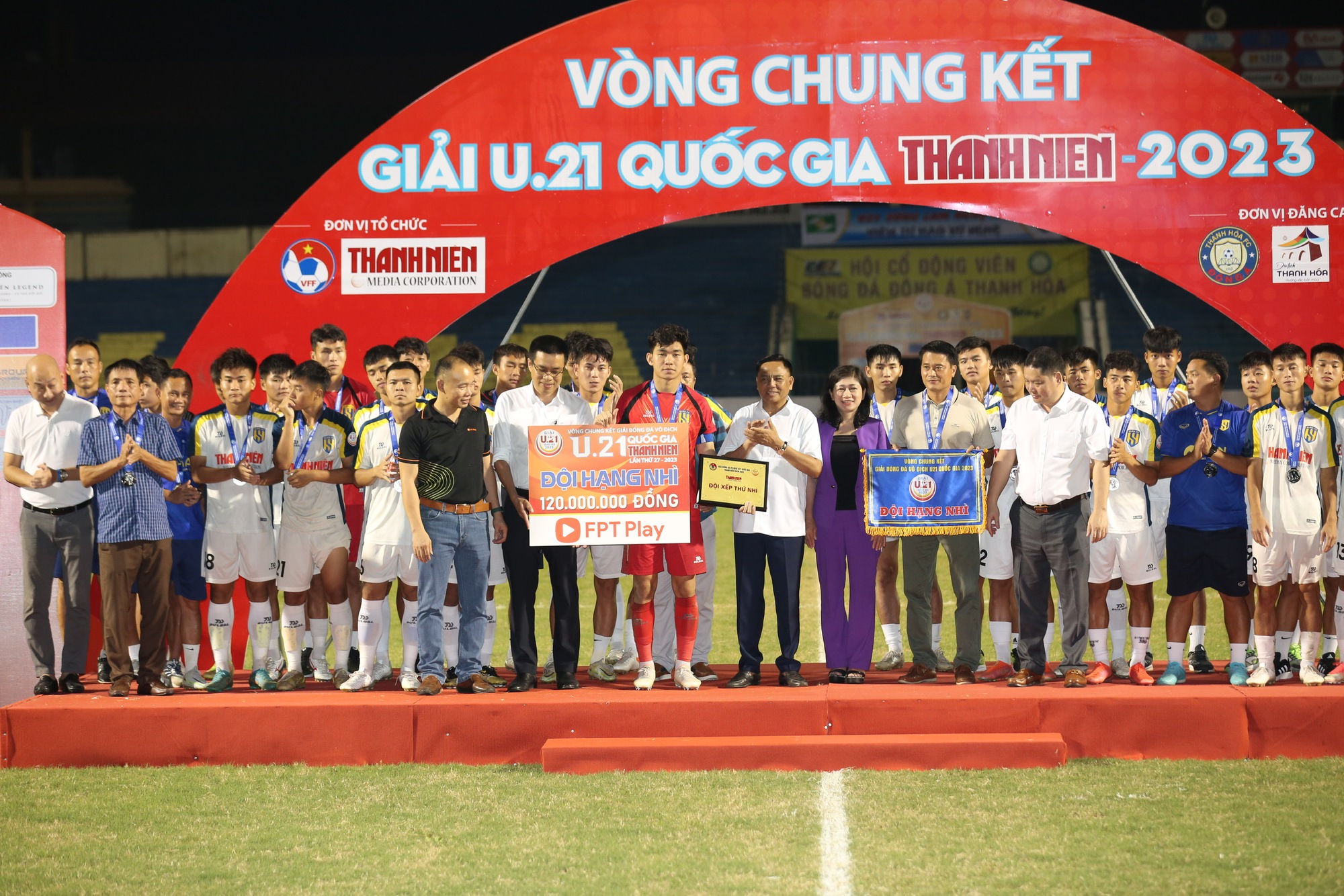 Sao mai U.23 Việt Nam xuất sắc nhất, PVF-CAND lần đầu vô địch giải U.21 - Ảnh 4.