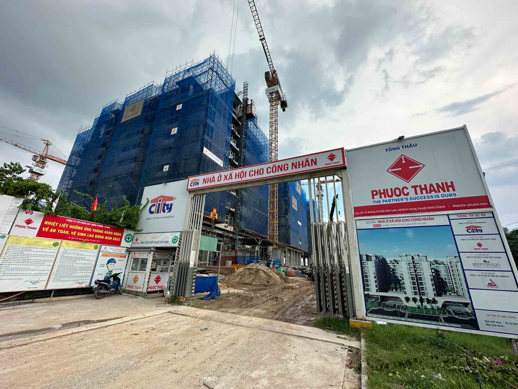 Luôn kêu thiếu nhưng nhà ở xã hội vẫn ế, bỏ hoang - Ảnh 1. Luôn kêu thiếu nhưng nhà ở xã hội vẫn ế, bỏ hoang - Ảnh 1.