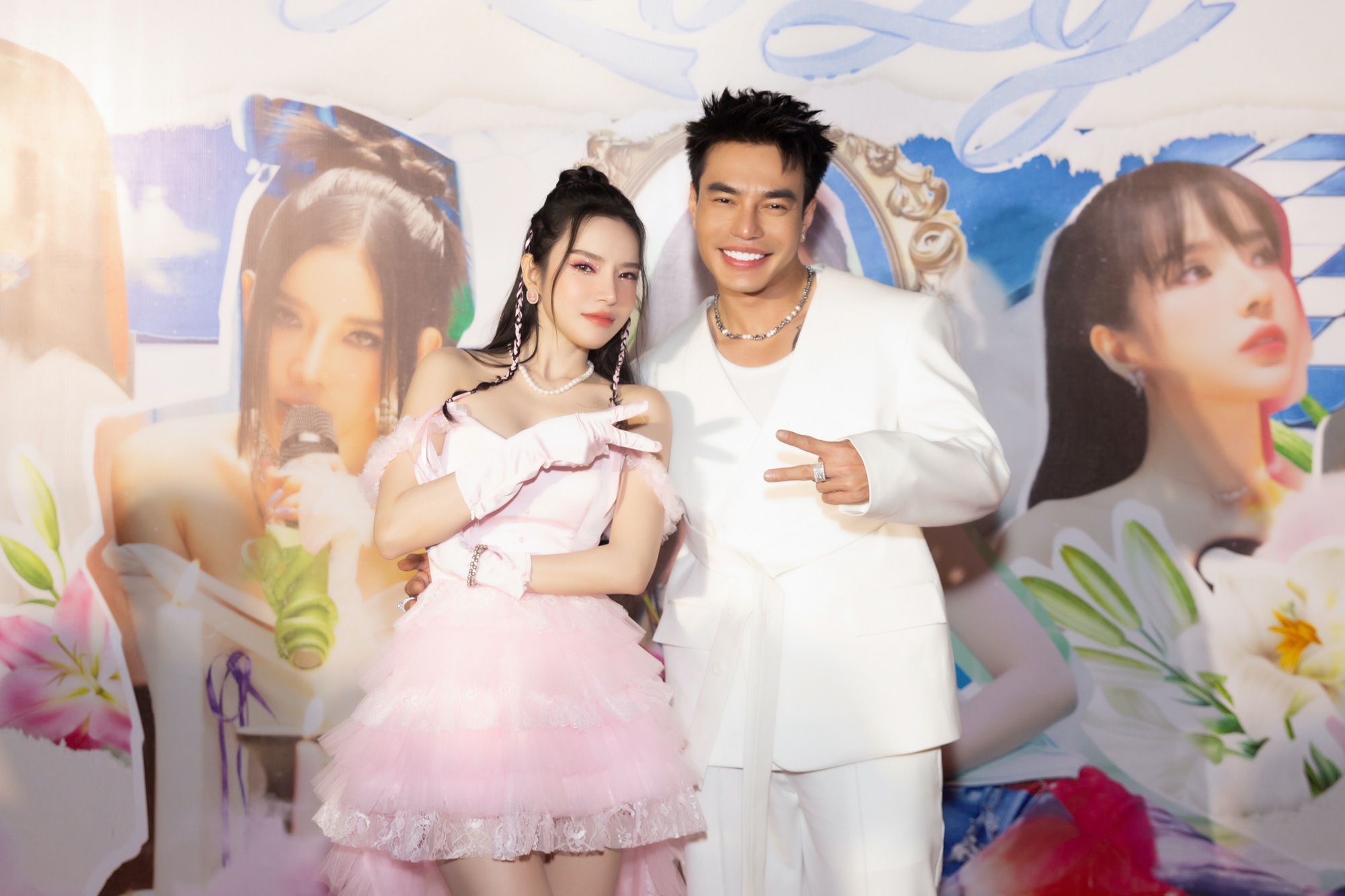 Trường Giang, Anh Tú đến chúc mừng LyLy ra album - Ảnh 4. Trường Giang, Anh Tú đến chúc mừng LyLy ra album - Ảnh 4.