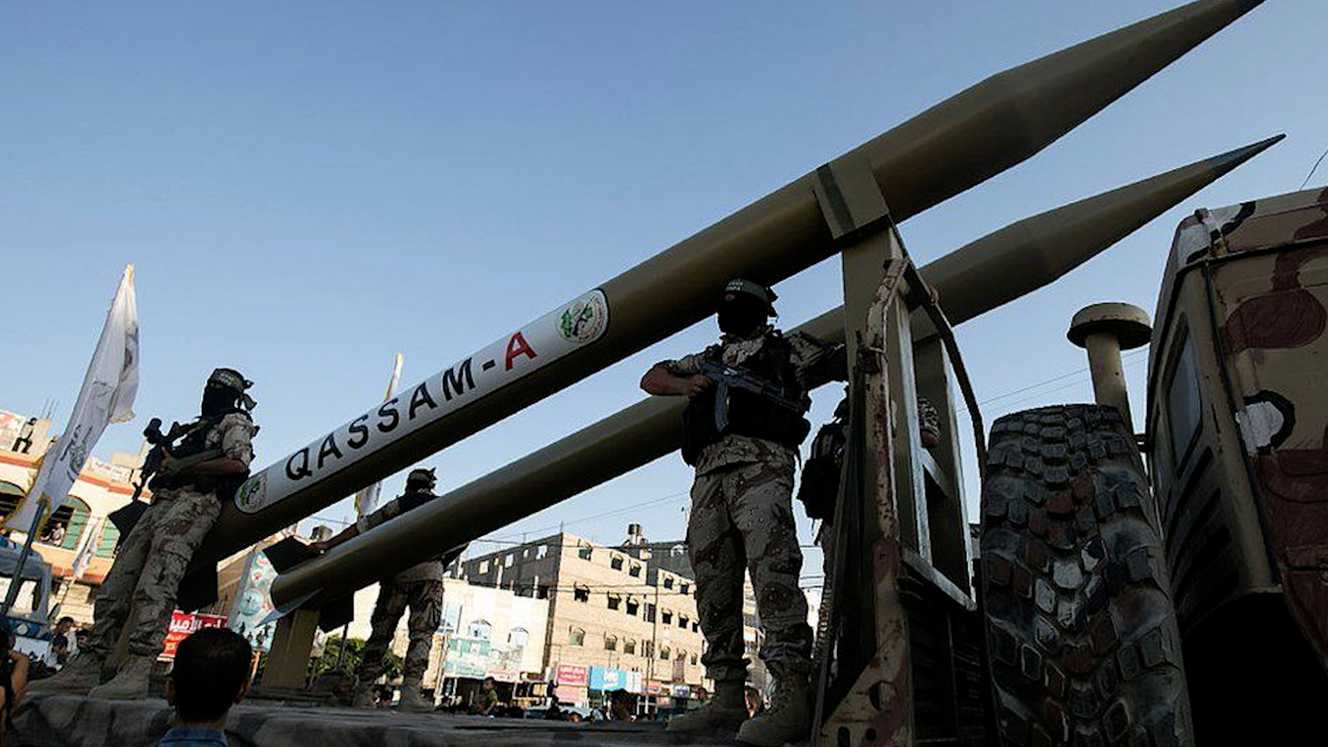 Vì sao Hamas có thể xuyên thủng Vòm Sắt uy lực của Israel? - Ảnh 1.