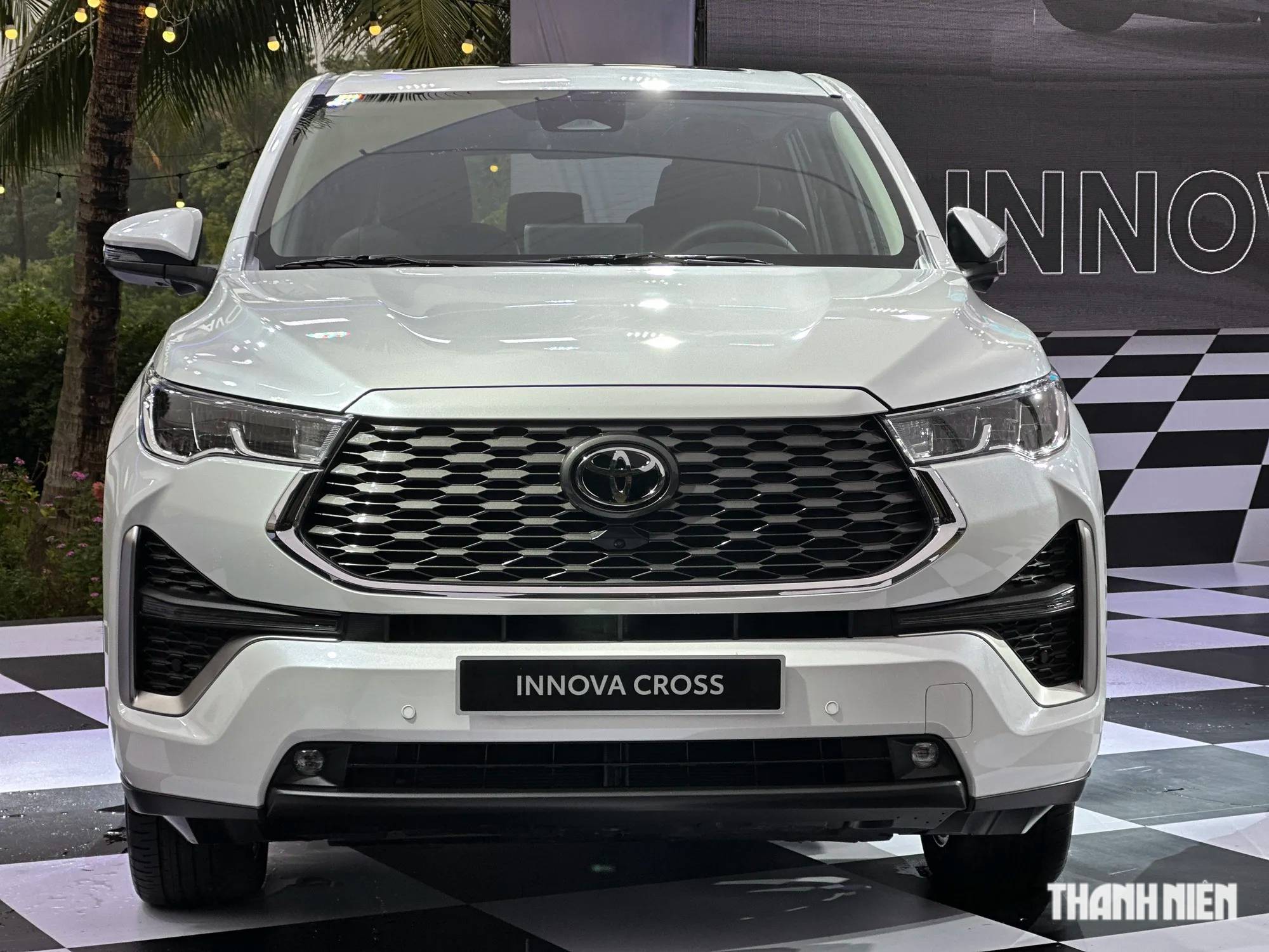 Ưu, nhược Toyota Innova Cross: sự trở lại của 'nhà vua' MPV một thời?   - Ảnh 7.