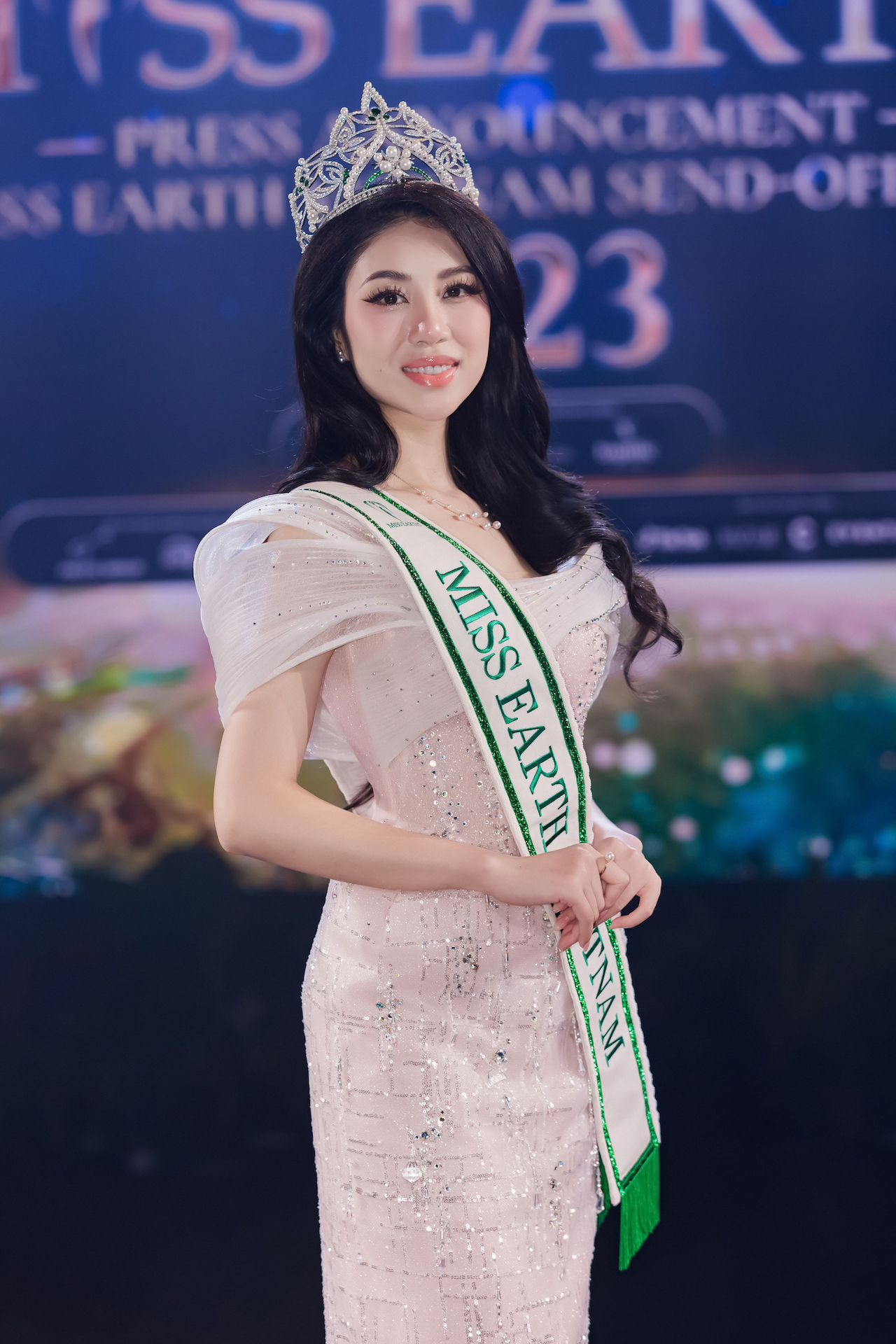 Nhan sắc cô gái đại diện Việt Nam tại Hoa hậu Trái đất 2023 - Ảnh 4. Nhan sắc cô gái đại diện Việt Nam tại Hoa hậu Trái đất 2023 - Ảnh 4.