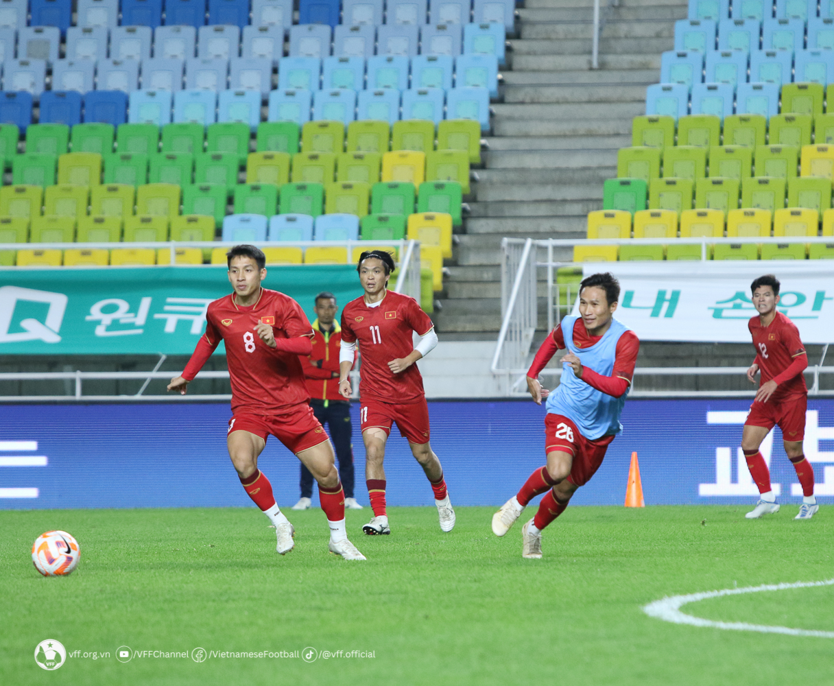 Nỗi lo của đội tuyển Việt Nam khi gặp Hàn Quốc - Ảnh 2.