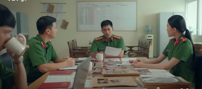 Phim ‘Biệt dược đen’ tập 20: Ai đã giết ông Hoàng? - Ảnh 1. Phim ‘Biệt dược đen’ tập 20: Ai đã giết ông Hoàng? - Ảnh 1.