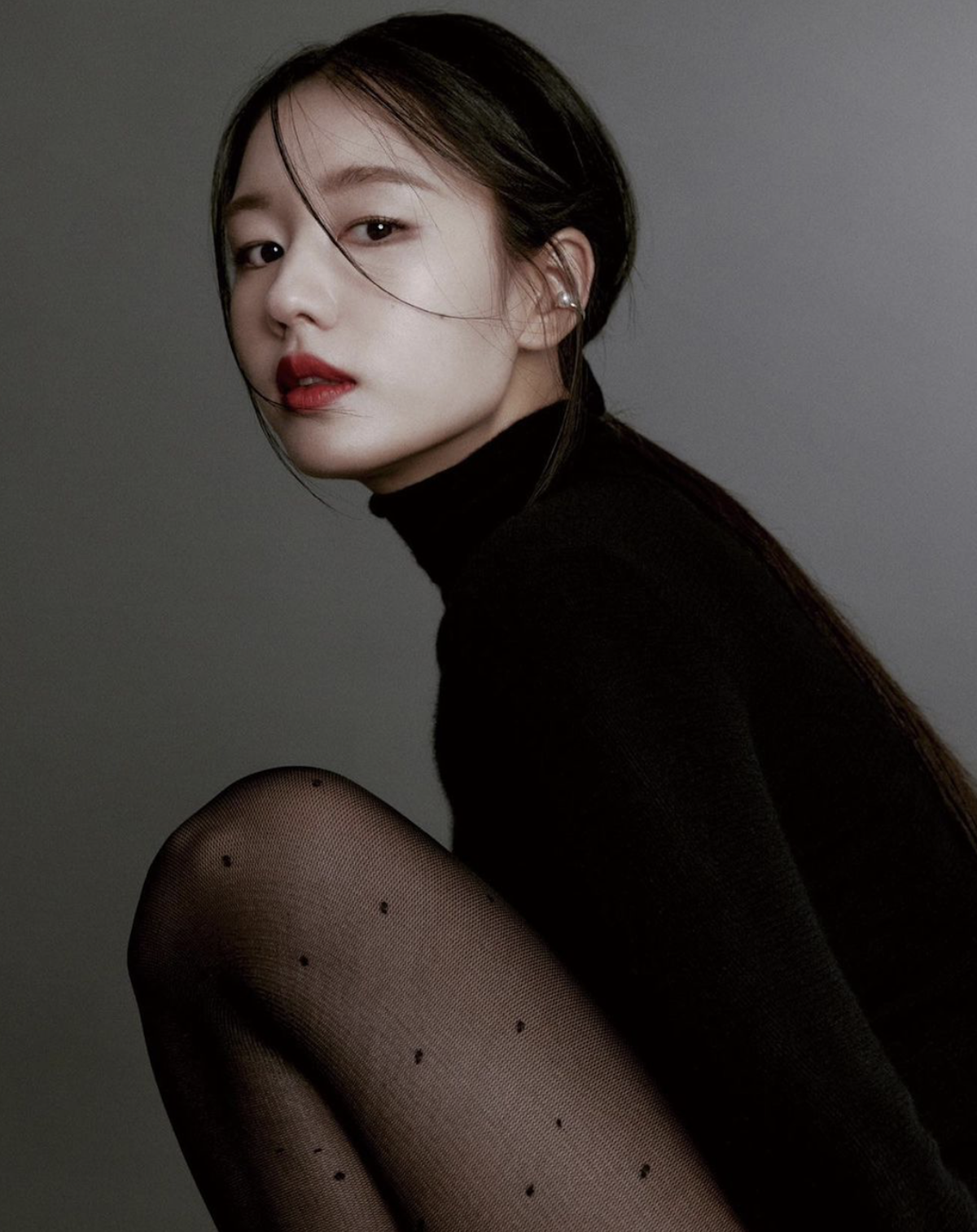 Mỹ nhân Hàn Ahn Eun Jin tỏa sáng trong hai tập đầu phim 'Người yêu dấu 2' - Ảnh 10.