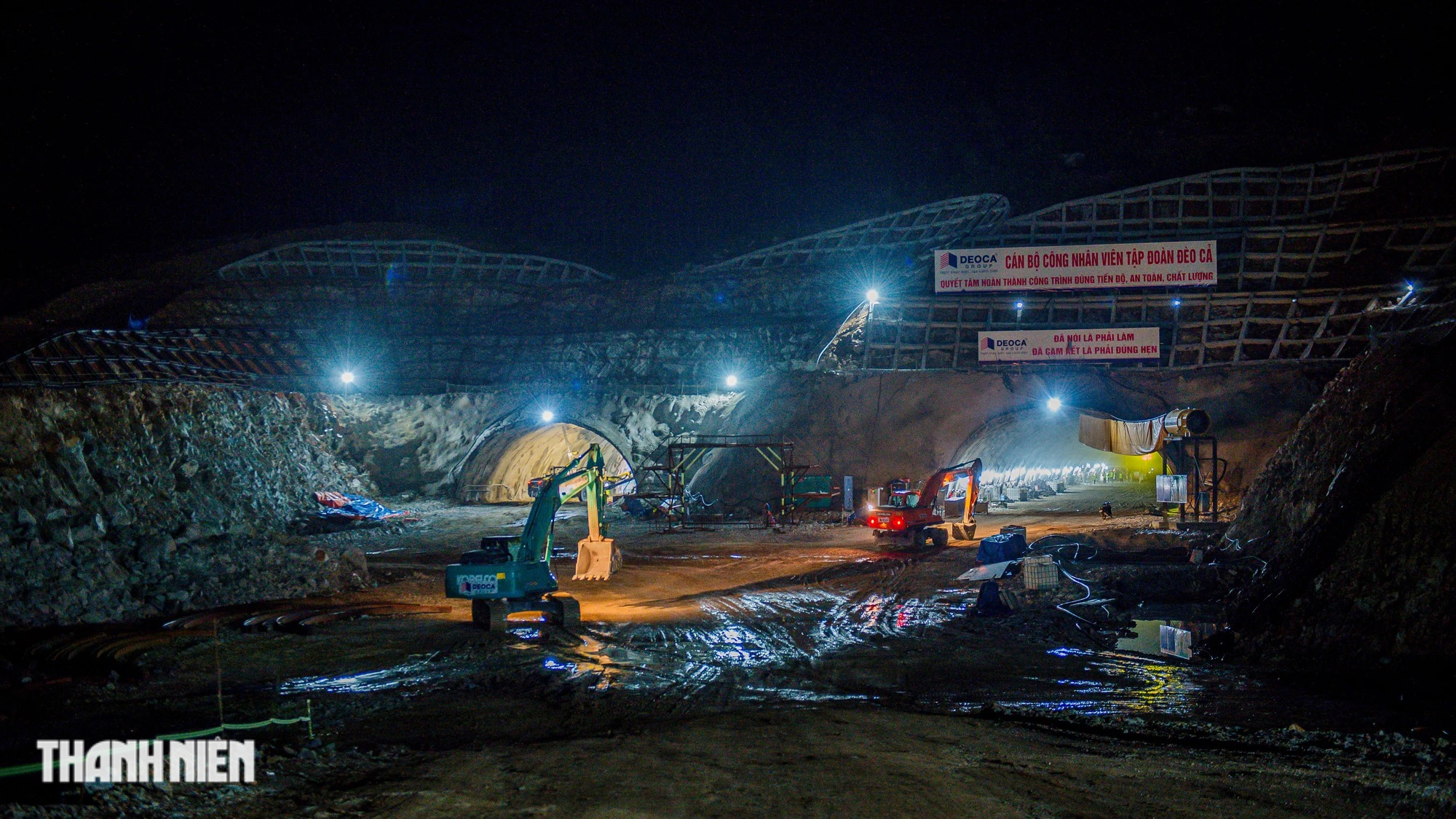 Cận cảnh thi công hầm xuyên đêm tại dự án cao tốc Quảng Ngãi - Hoài Nhơn   - Ảnh 7.