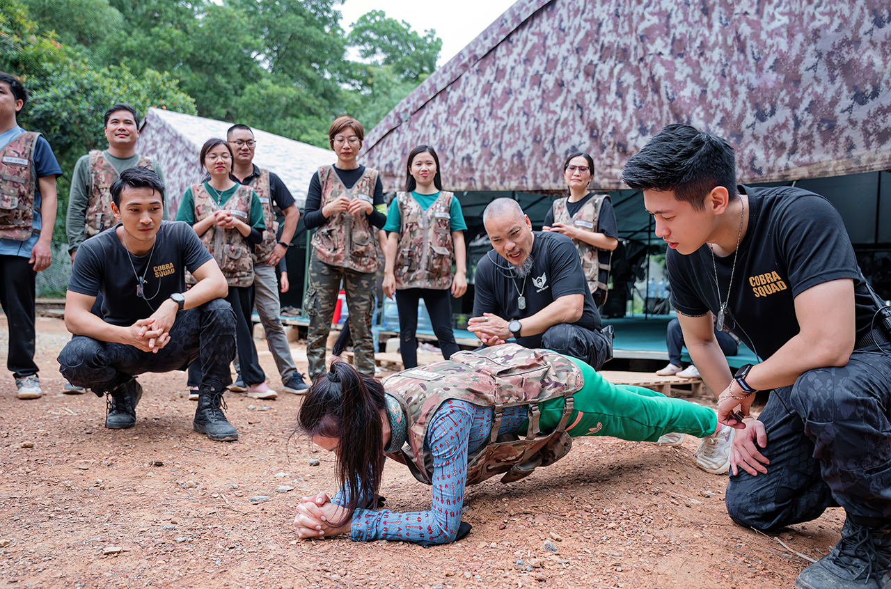 Lãnh đạo truyền cảm hứng Phạm Thị Vân Hà: “NHỜ CÓ ĐỒNG ĐỘI TÔI LẬP ĐƯỢC KỲ TÍCH” - Ảnh 2.