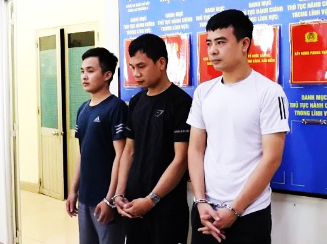 Sớm tấn công đồng loạt, nhổ tận gốc tín dụng đen - Ảnh 1. Sớm tấn công đồng loạt, nhổ tận gốc tín dụng đen - Ảnh 1.
