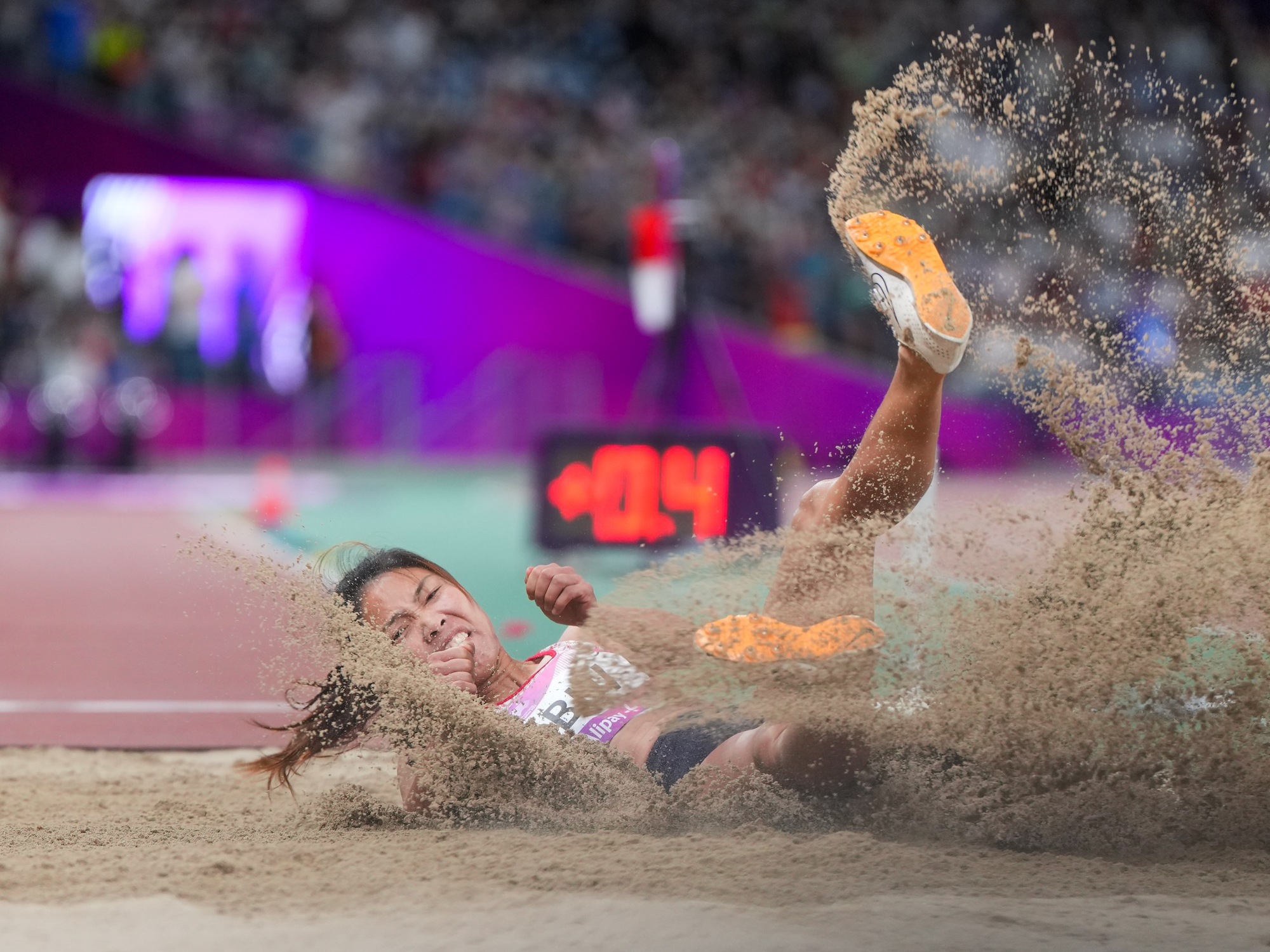 ASIAD 19: Bùi Thị Thu Thảo phạm quy 2 lần nhảy xa, Nguyễn Thị Oanh, Nhi Yến lại thua - Ảnh 3.