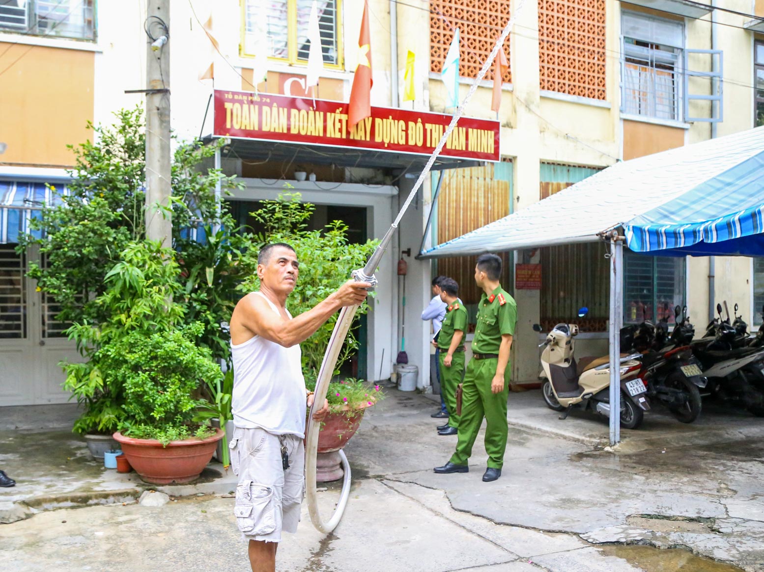 Đà Nẵng: Kiểm tra PCCC chung cư, ký túc xá phát hiện nhiều tồn tại nguy hiểm - Ảnh 1. Đà Nẵng: Kiểm tra PCCC chung cư, ký túc xá phát hiện nhiều tồn tại nguy hiểm - Ảnh 1.