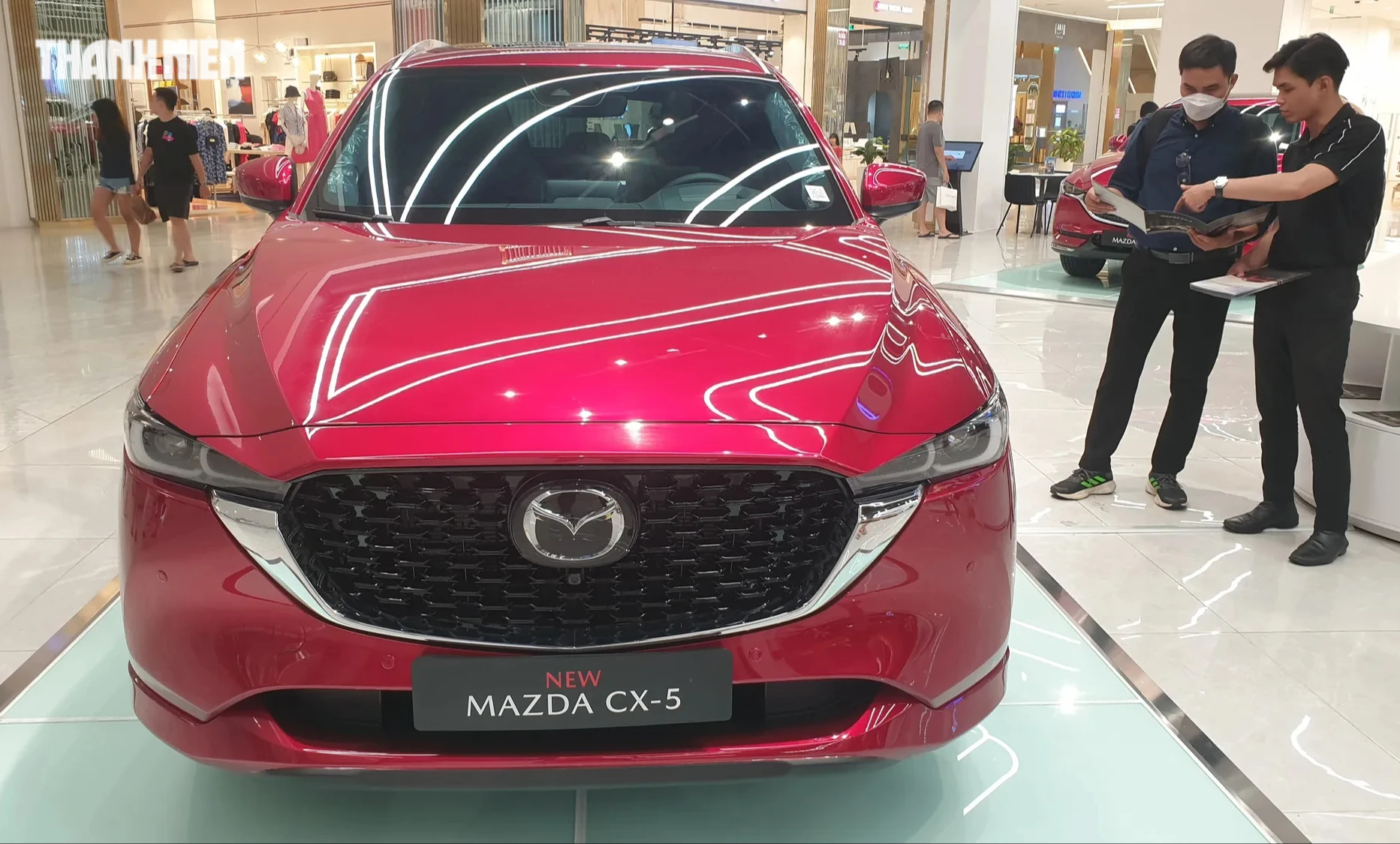Xe Crossover hạng C tại Việt Nam đua giảm giá, cạnh tranh Mazda CX-5 - Ảnh 1.
