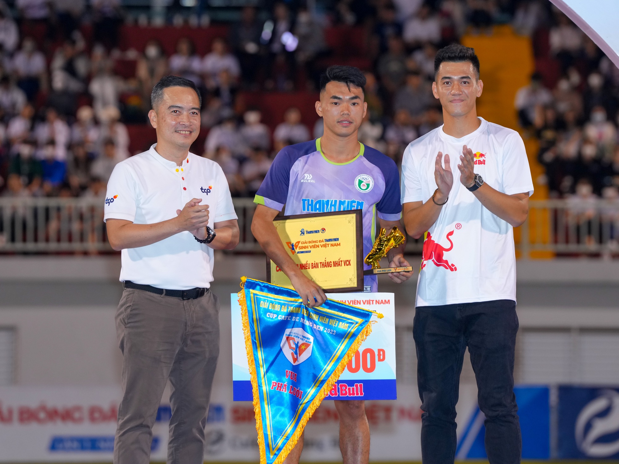 Khởi động giải bóng đá Thanh Niên Sinh viên VN lần II - 2024: Chuyên nghiệp hơn, bài bản hơn - Ảnh 4. Khởi động giải bóng đá Thanh Niên Sinh viên VN lần II - 2024: Chuyên nghiệp hơn, bài bản hơn - Ảnh 4.