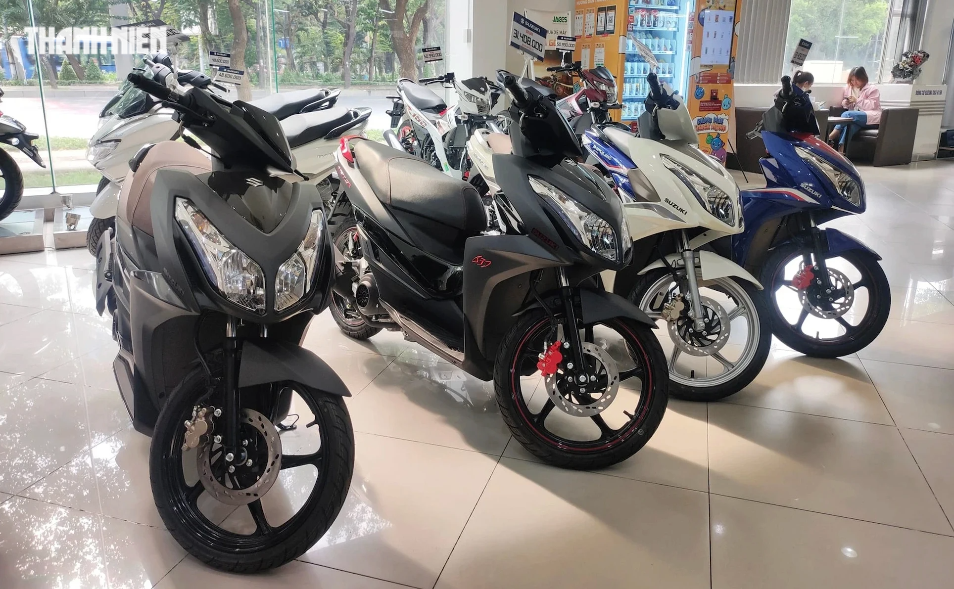 Suzuki đang 'giương cờ trắng' trên thị trường xe máy Việt Nam   - Ảnh 1.