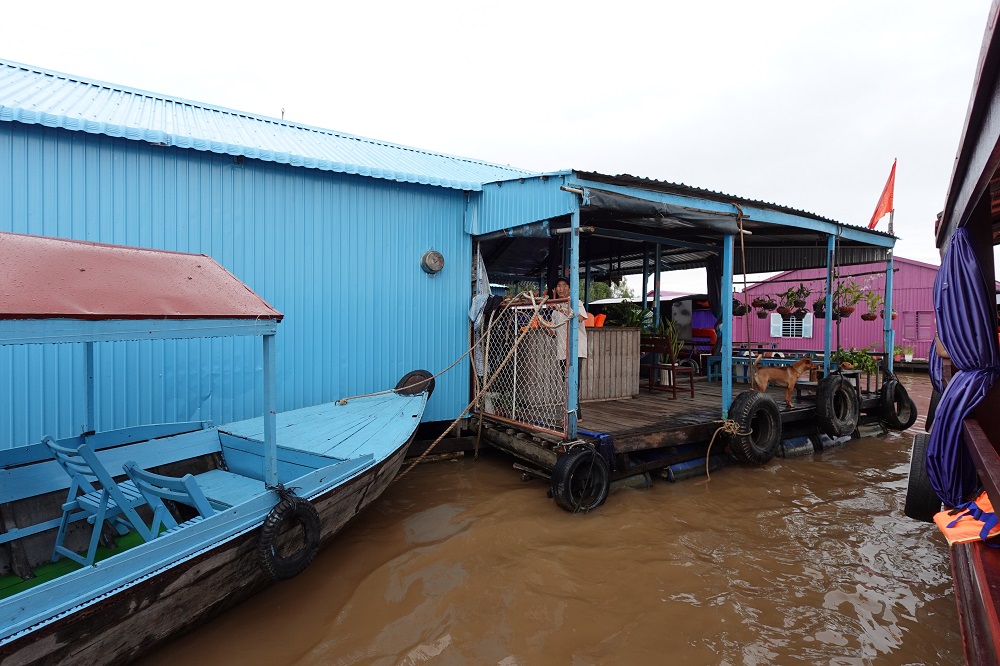 Làng bè '7 sắc cầu vồng' ở An Giang ra sao sau 1 tháng hoạt động? - Ảnh 5. Làng bè '7 sắc cầu vồng' ở An Giang ra sao sau 1 tháng hoạt động? - Ảnh 5.