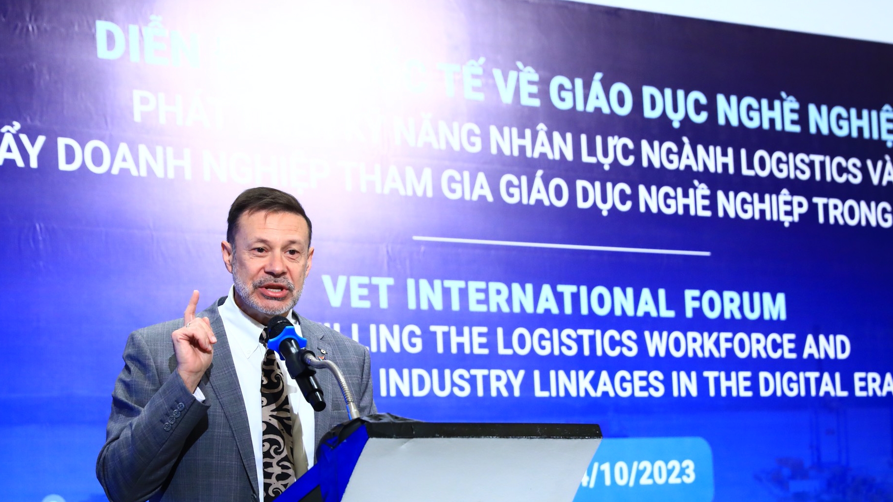 Úc giúp Việt Nam nâng cao chất lượng đào tạo nhân lực ngành logistics - Ảnh 2. Úc giúp Việt Nam nâng cao chất lượng đào tạo nhân lực ngành logistics - Ảnh 2.