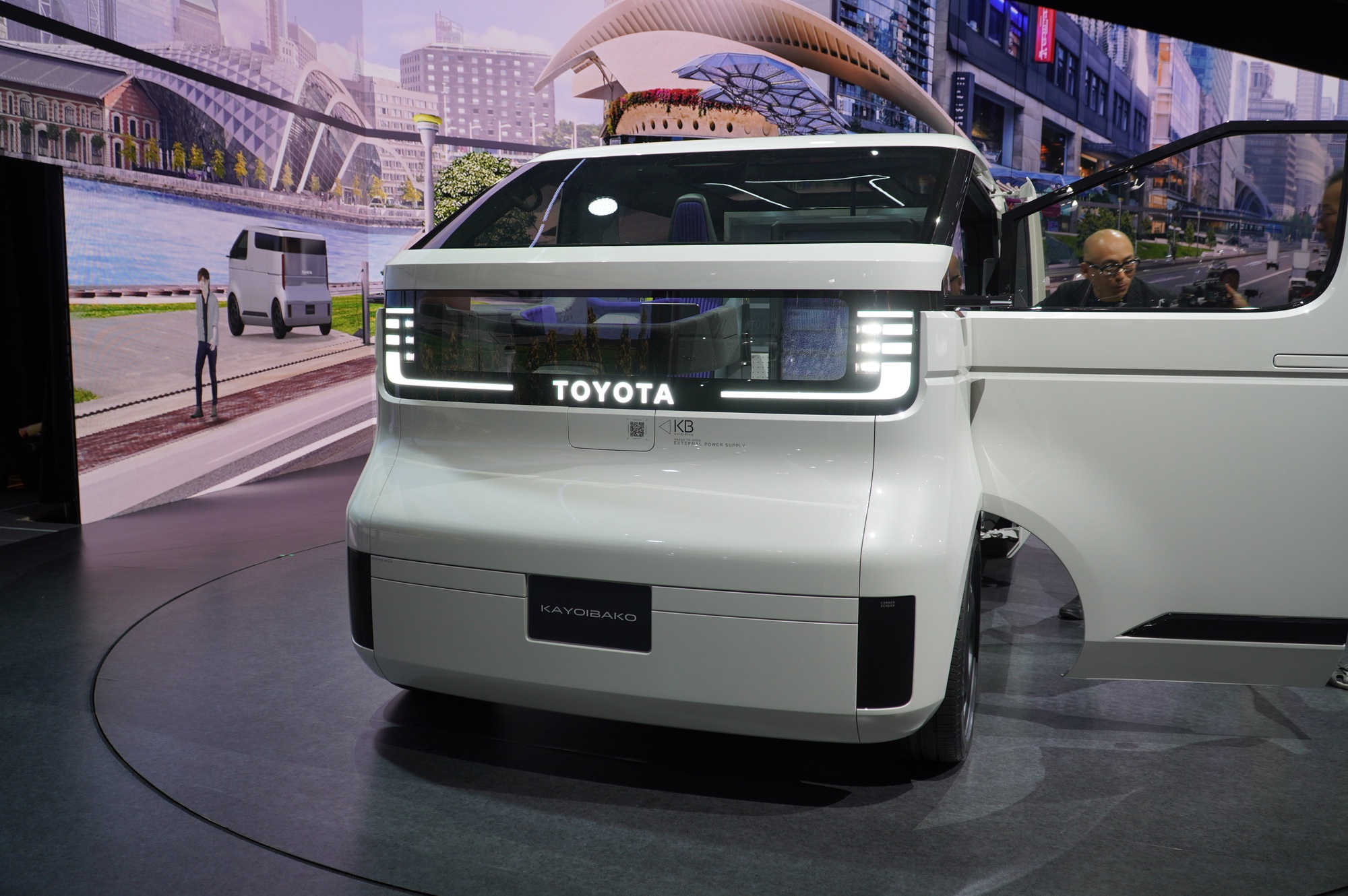 Dàn xe Toyota đến từ tương lai khiến người Nhật cũng phải trầm trồ   - Ảnh 6.