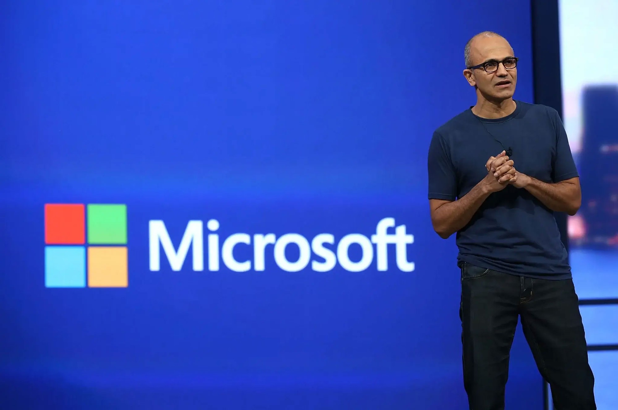 satya-nadella-169845084254192222856.jpg