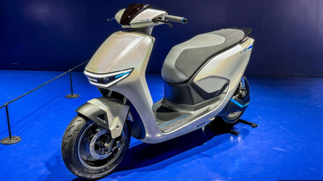 Xe máy điện Honda SCe lộ diện dưới dạng concept - Ảnh 2. Xe máy điện Honda SCe lộ diện dưới dạng concept - Ảnh 2.
