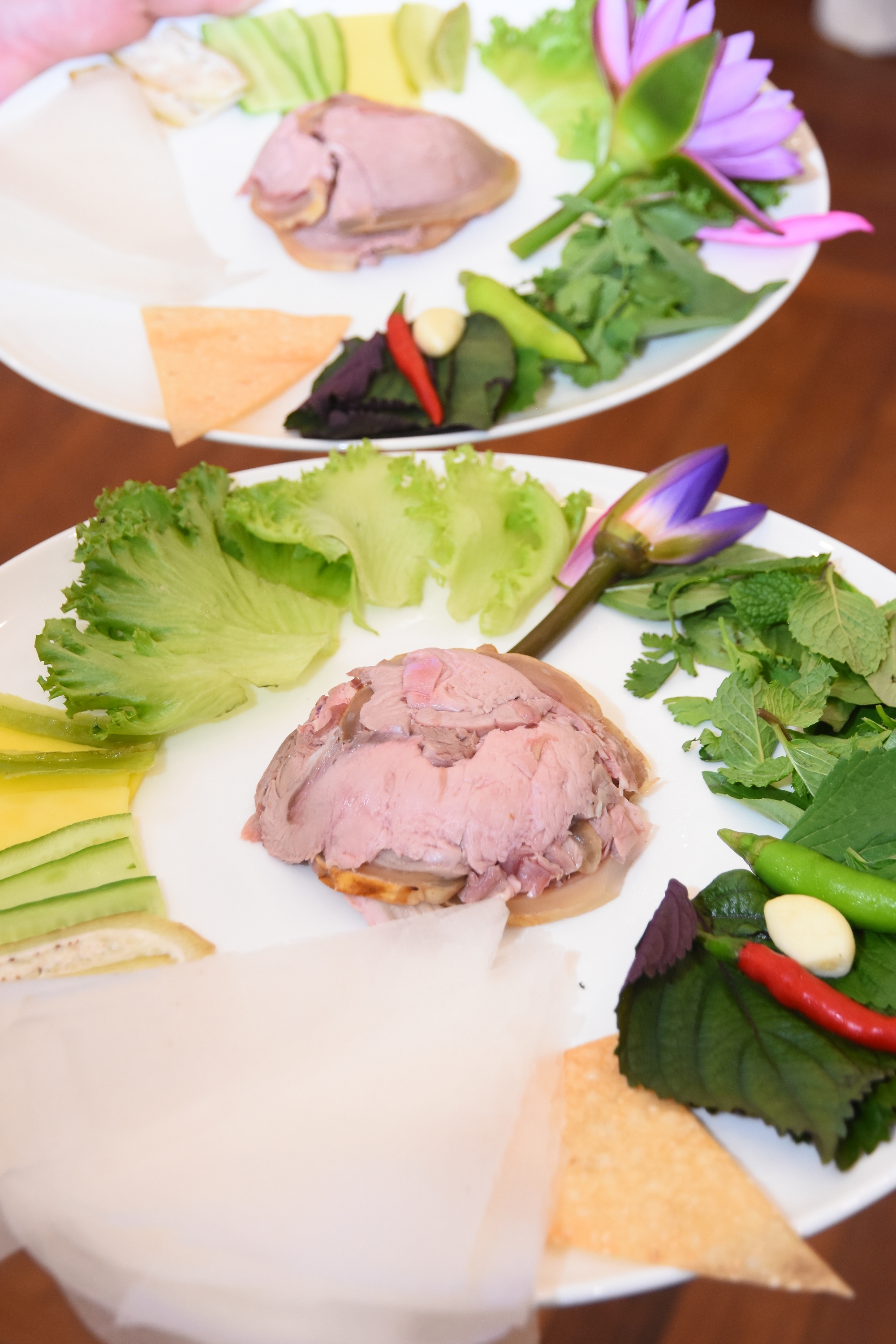 Thưởng thức ẩm thực Việt – Pháp với cảm hứng chế biến từ…hoa súng - Ảnh 8. Thưởng thức ẩm thực Việt – Pháp với cảm hứng chế biến từ…hoa súng - Ảnh 8.