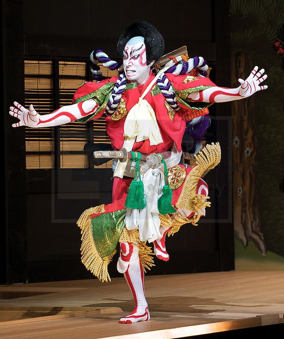 Muốn tới Nhật Bản xem kịch truyền thống và uống trà đạo bạn cần biết điều này - Ảnh 3.