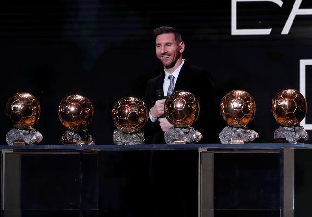 Messi makes history by winning the 'Golden Ball' award for the 8th time - Photo 2.