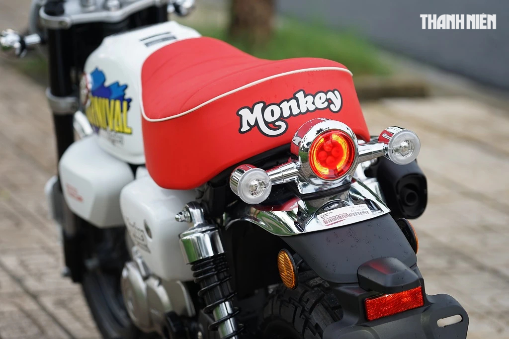 'Xe khỉ' Honda Monkey bản X Carnival về Việt Nam, giới hạn 99 chiếc trên toàn cầu  - Ảnh 2.