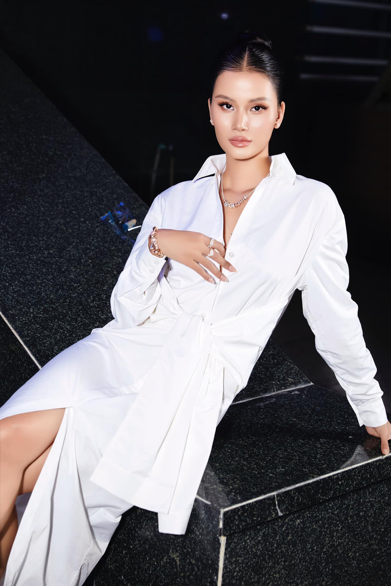 Á hậu Hương Ly: Không áp lực chuyện nhà cửa, chồng con - Ảnh 3. Á hậu Hương Ly: Không áp lực chuyện nhà cửa, chồng con - Ảnh 3.