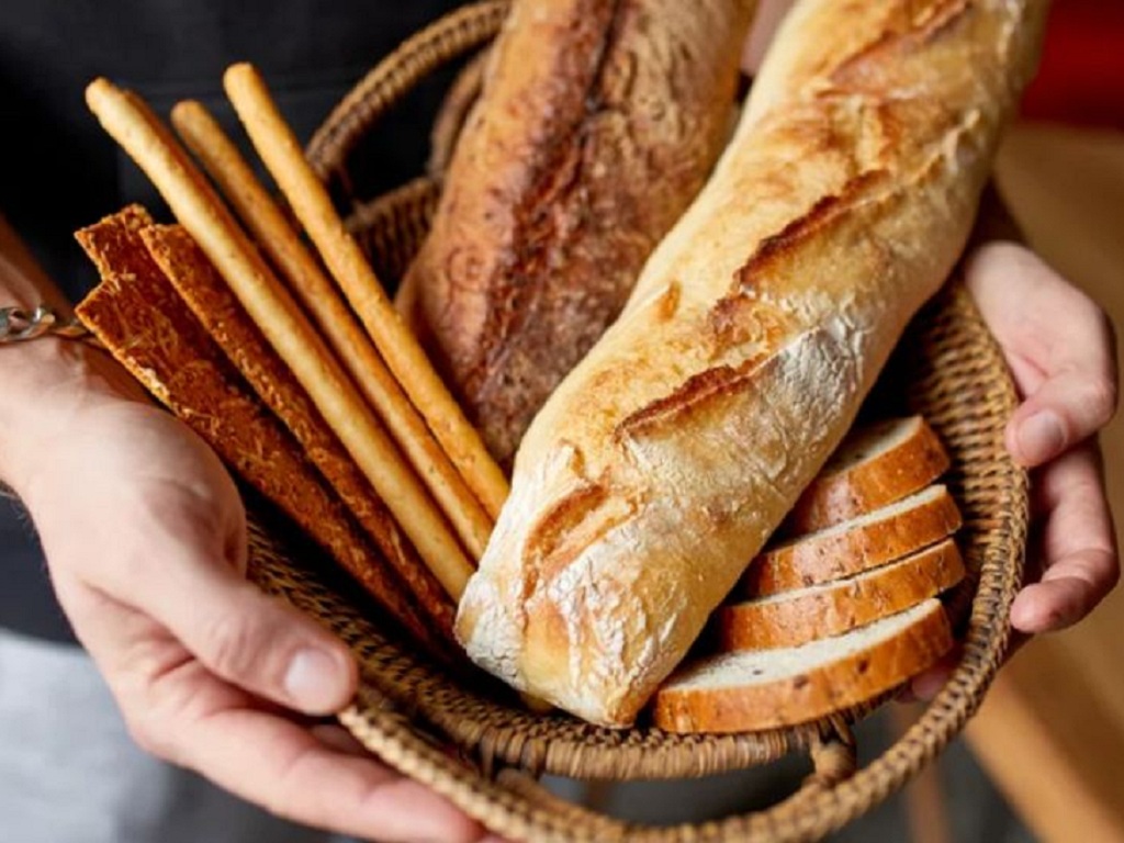 Bỗng dưng thèm bánh mì là dấu hiệu gì với sức khỏe ? - Ảnh 1.