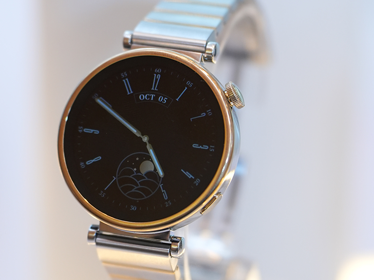 Découvrez la version smartwatch Huawei Watch GT4 pour femme - Photo 3.