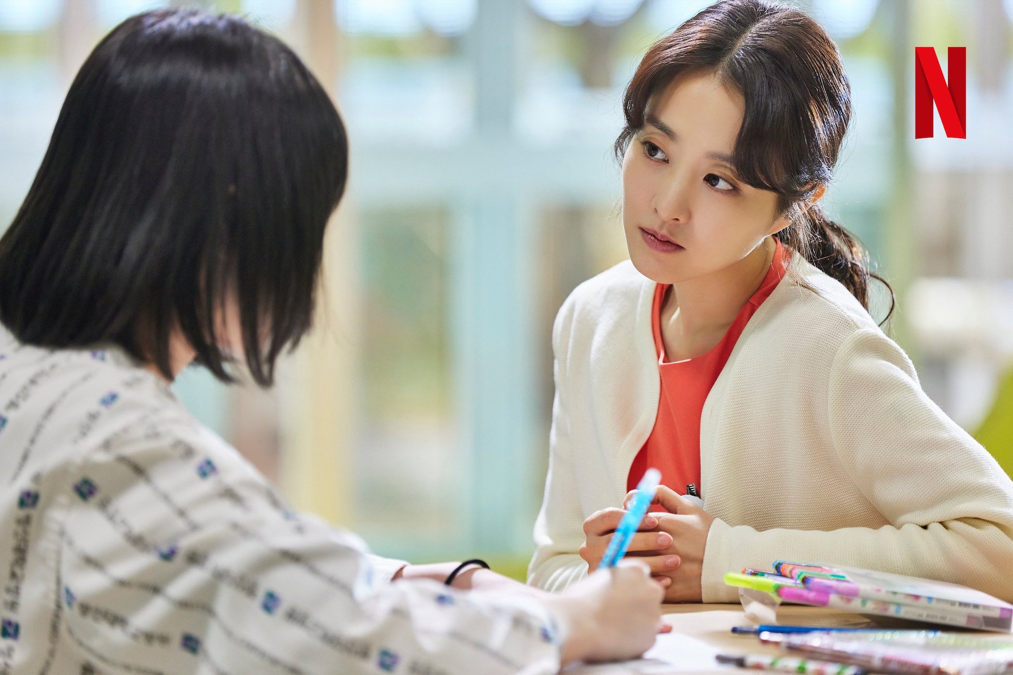 Kim Yoo Jung và loạt mỹ nhân Hàn tái xuất màn ảnh nhỏ tháng 11 - Ảnh 4.