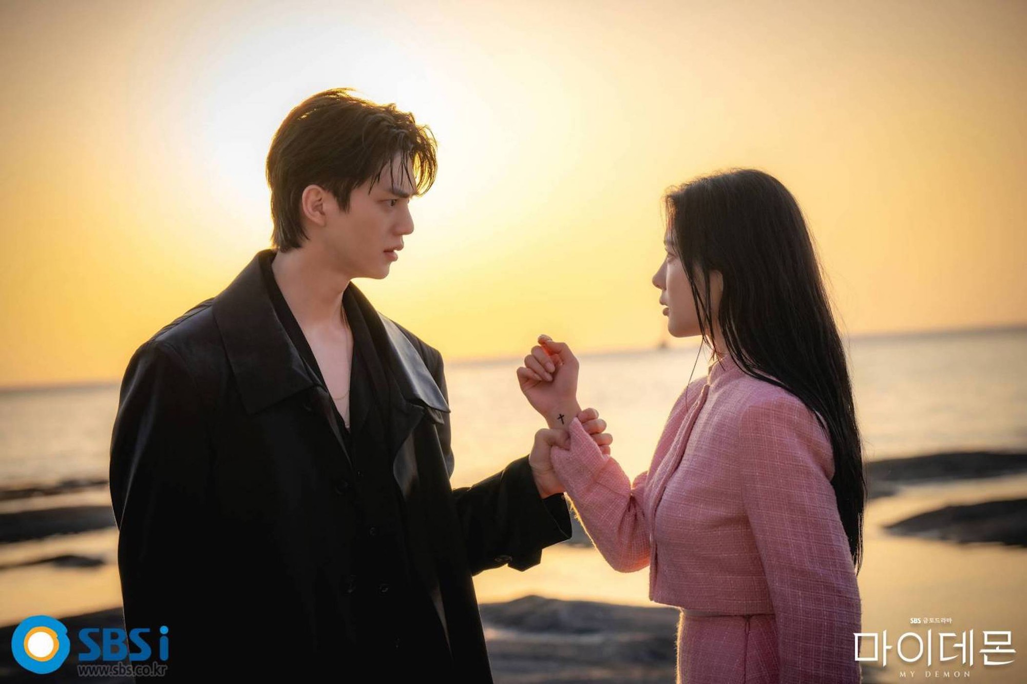 Kim Yoo Jung và loạt mỹ nhân Hàn tái xuất màn ảnh nhỏ tháng 11 - Ảnh 6. Kim Yoo Jung và loạt mỹ nhân Hàn tái xuất màn ảnh nhỏ tháng 11 - Ảnh 6.